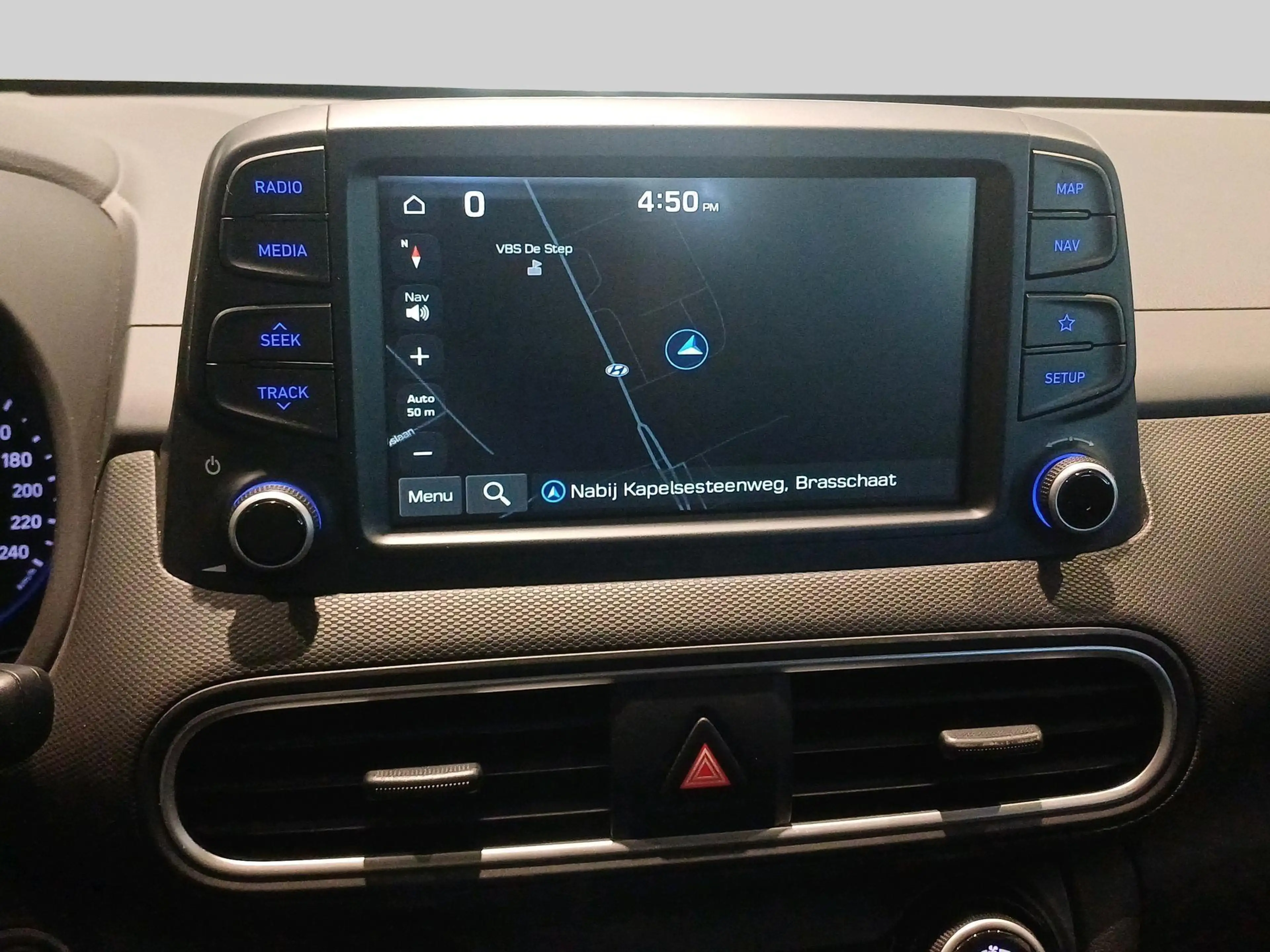 Hyundai KONA 1.0 T-GDI Urban — photo 12