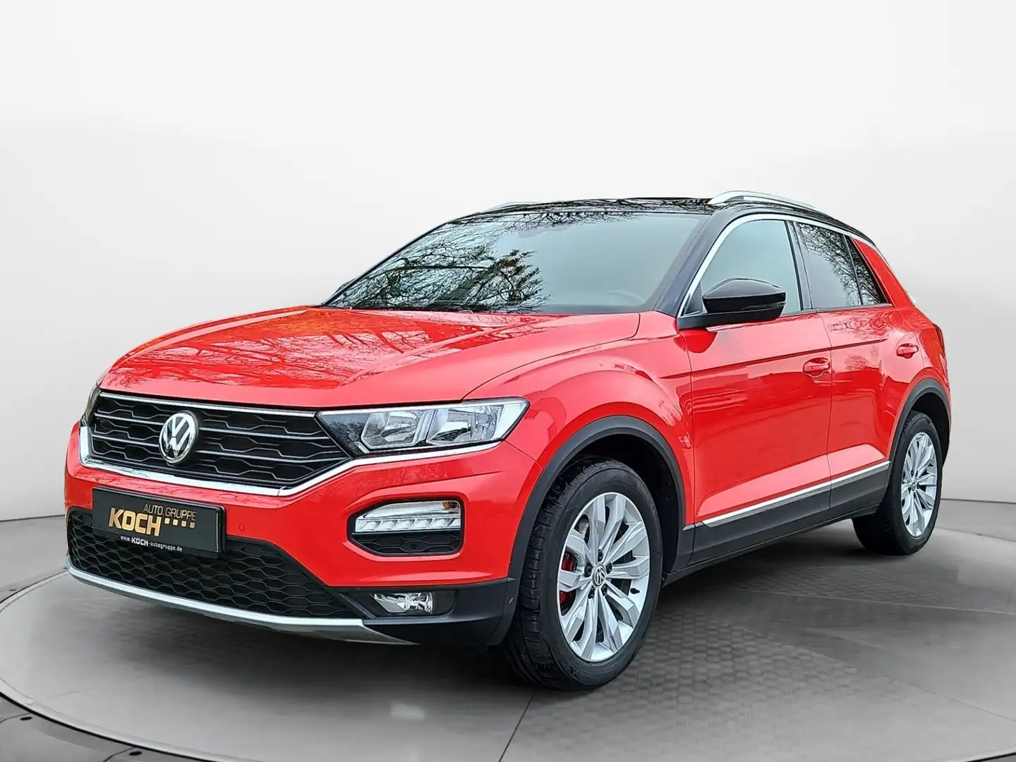 Volkswagen T-Roc 1.5TSI Sport DSG Navi Pano Rot - 2