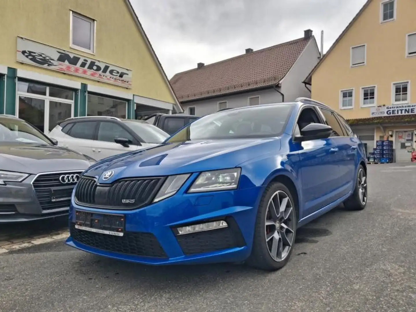 Skoda Octavia 2.0 TSI RS AHK+LED+ALCANTARA+KEYLESS+PDC Blau - 1