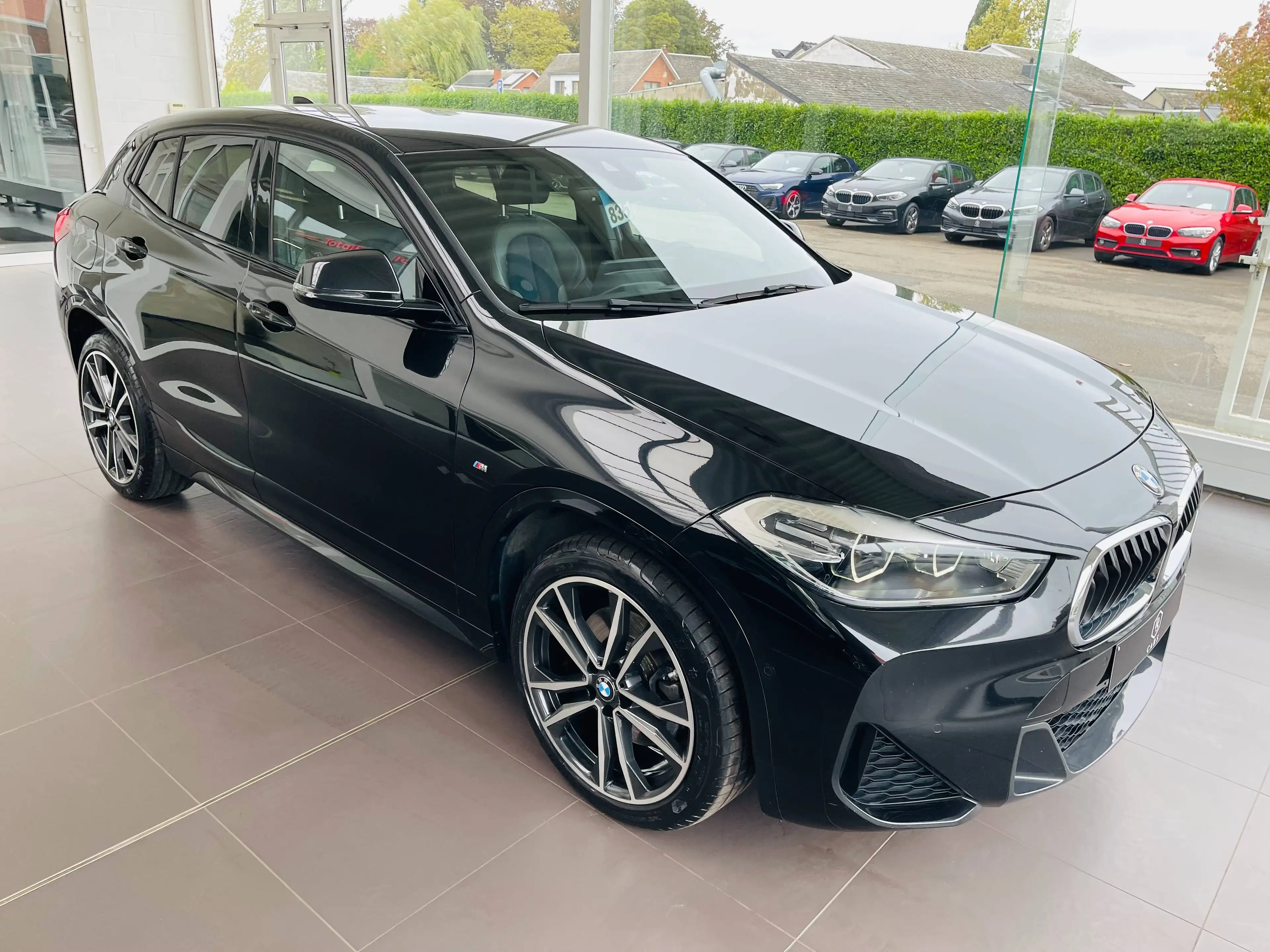 BMW X2 2.0iA xDrive *** GARANTIE + PACK M + LED + GPS PRO + CUIR *** — photo 4
