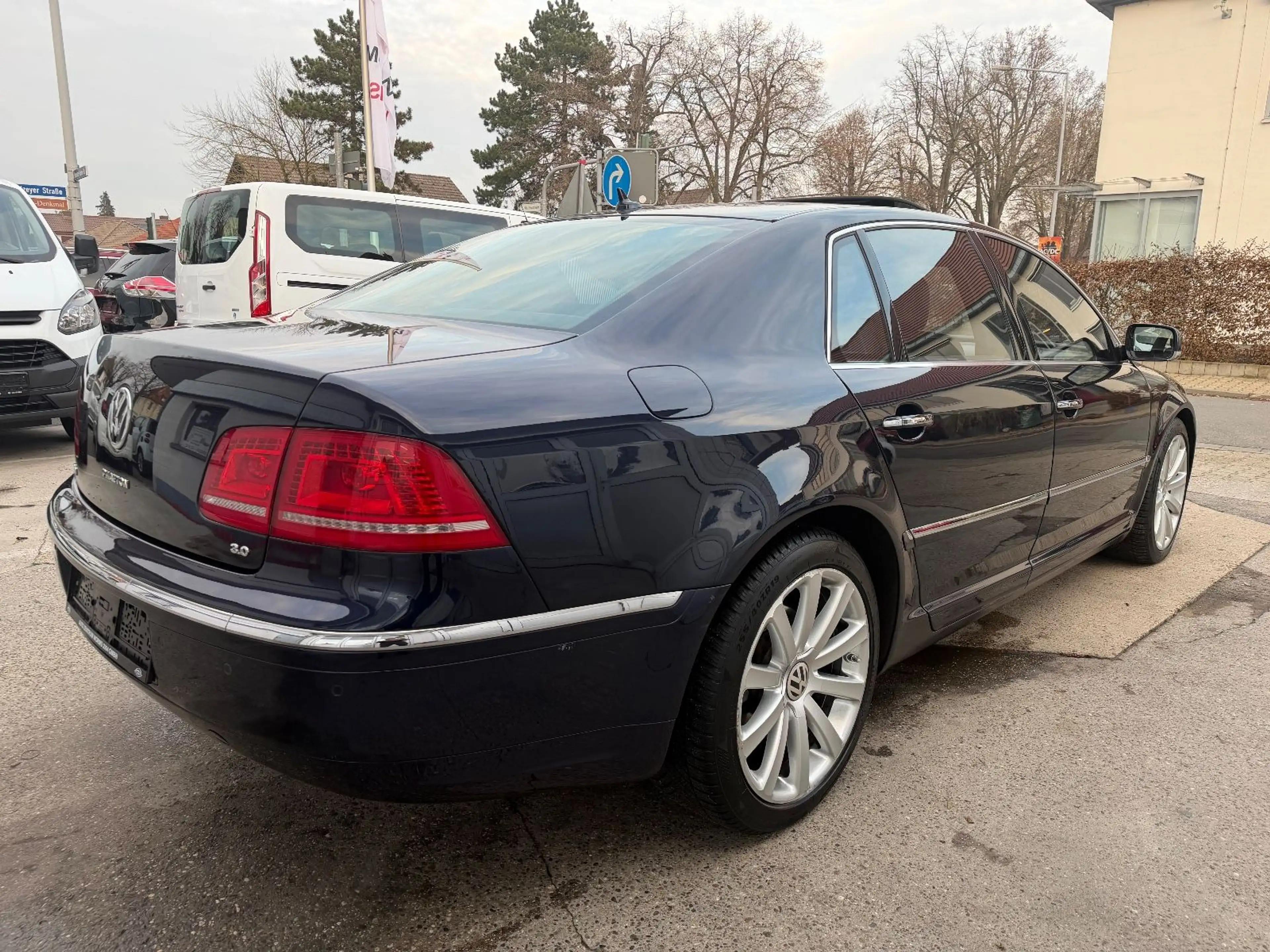 Volkswagen Phaeton V6 TDI 5-Sitzer 4Motion*Vollausstattung* — photo 5