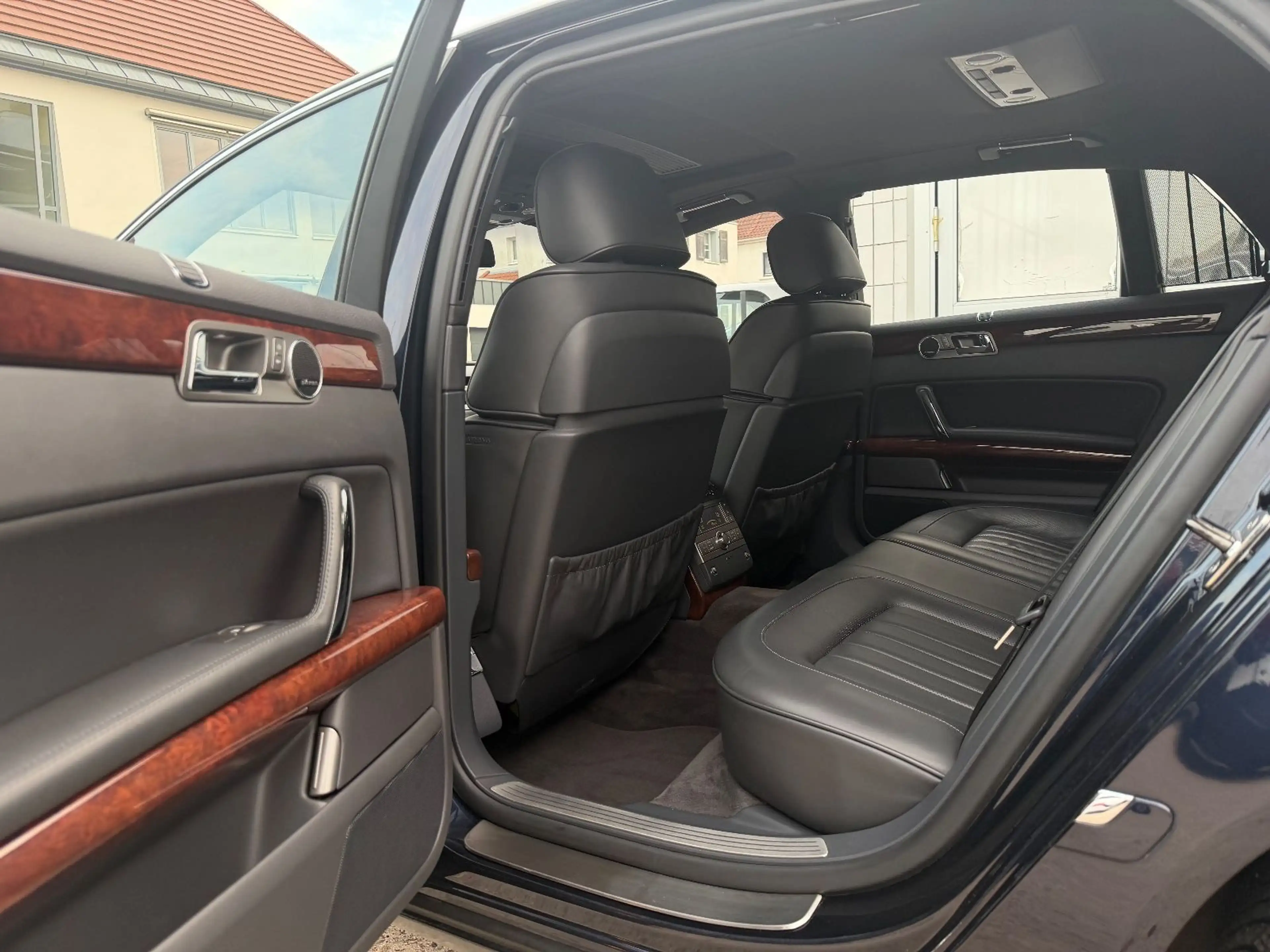 Volkswagen Phaeton V6 TDI 5-Sitzer 4Motion*Vollausstattung* — photo 12