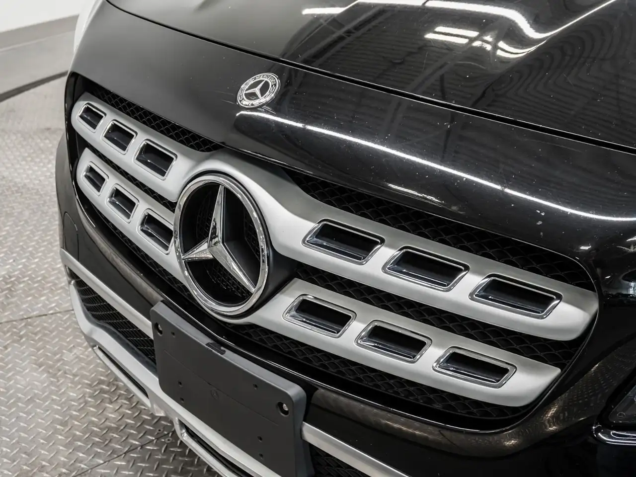 Mercedes-Benz GLA photo Mercedes-Benz GLA