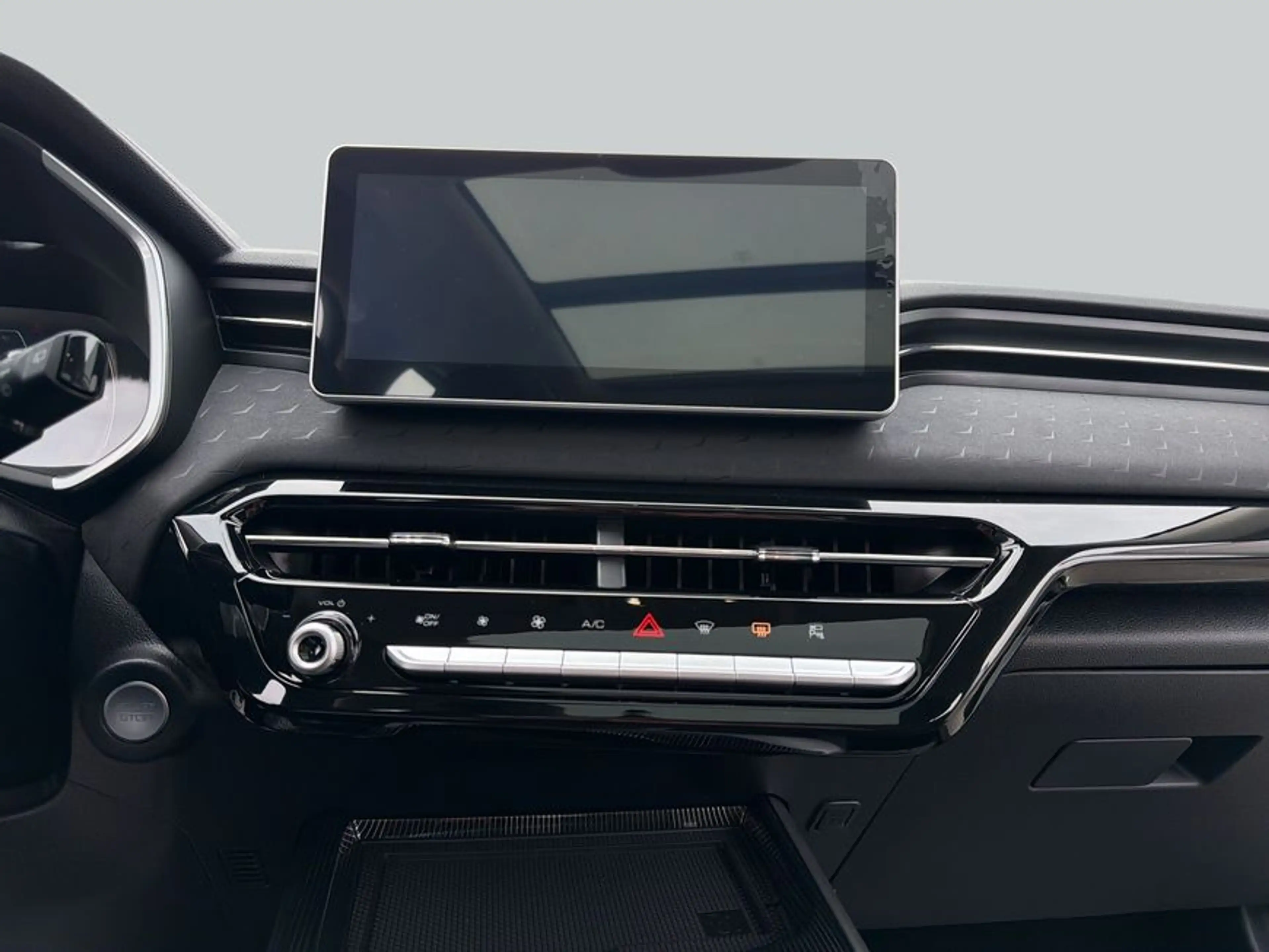 GWM HAVAL Jolion Pro 1.5 Turbo FWD Premium 130 kW, 5-t — photo 14