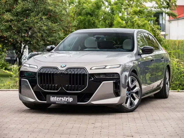 BMW 740 d  M SPORT.FOND.MASSAGE.INDIVIDUAL.B&W.5/100