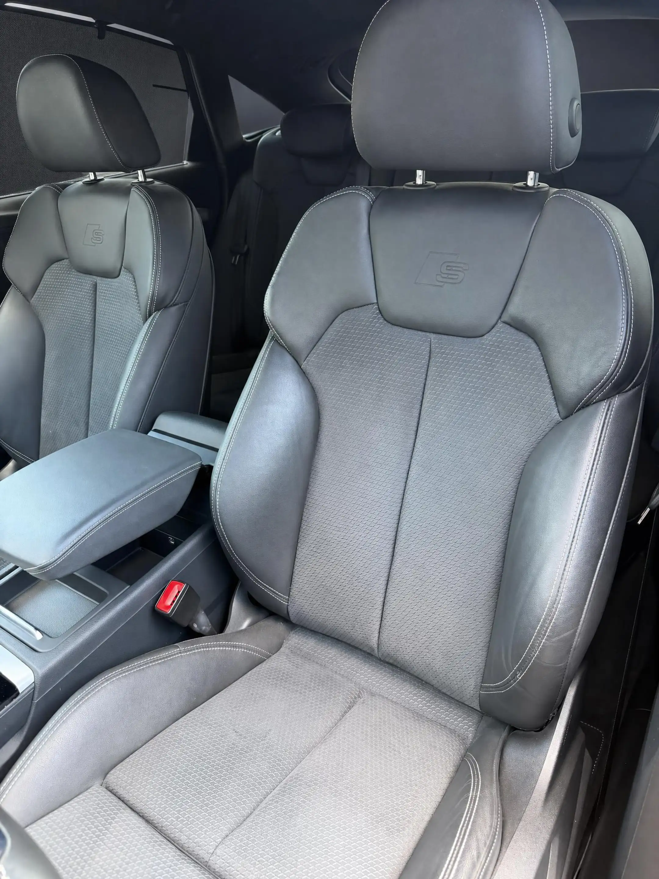 Audi SQ5 Sportback VIRTUAL*ADAPTIV*NAVI+*MATRIX*AHK* — photo 12