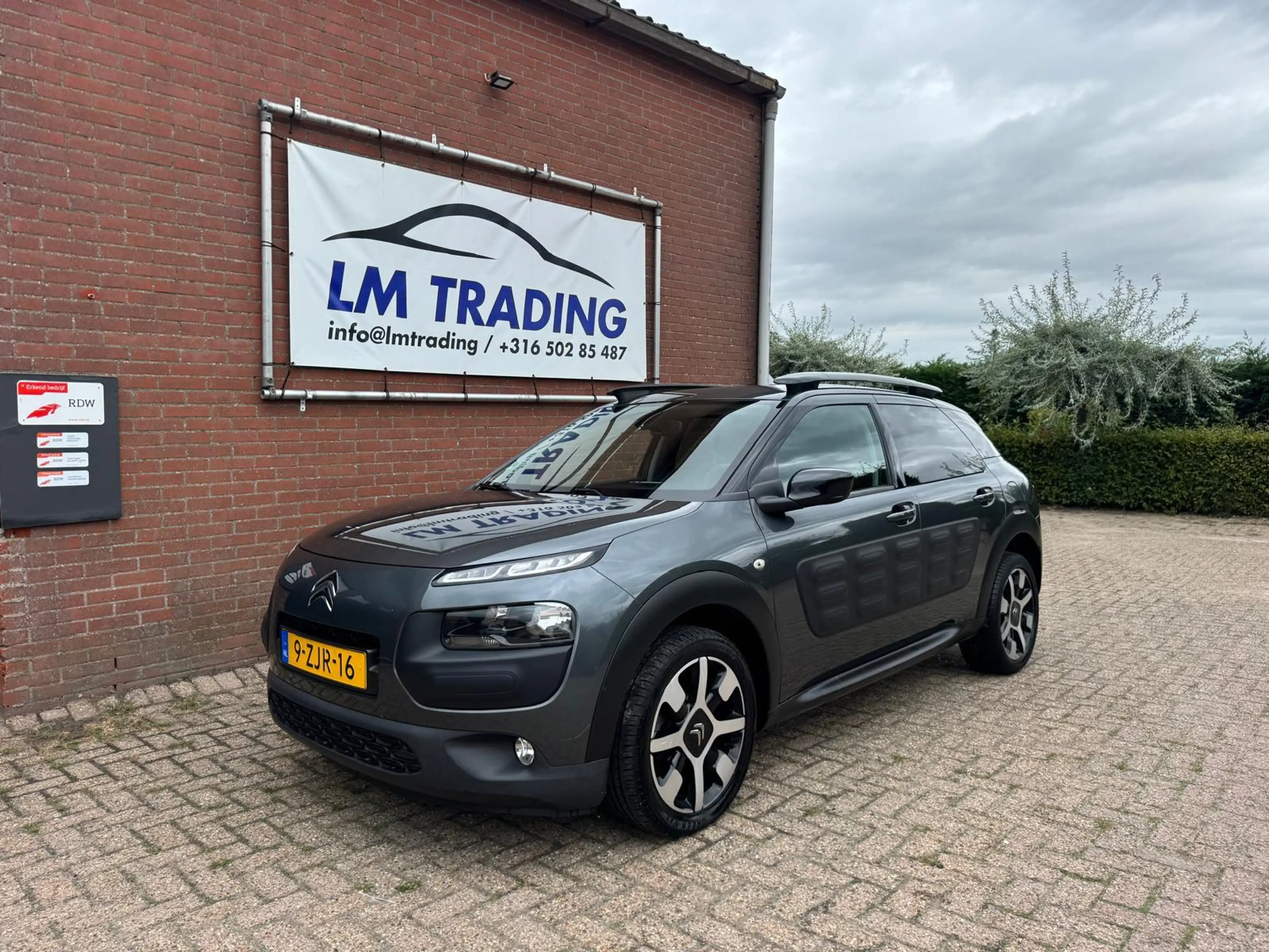 Citroen C4 Cactus 1.2 e-VTi Shine AUTOMAAT CAMERA TREKHAAK PDC LMV N — photo 2