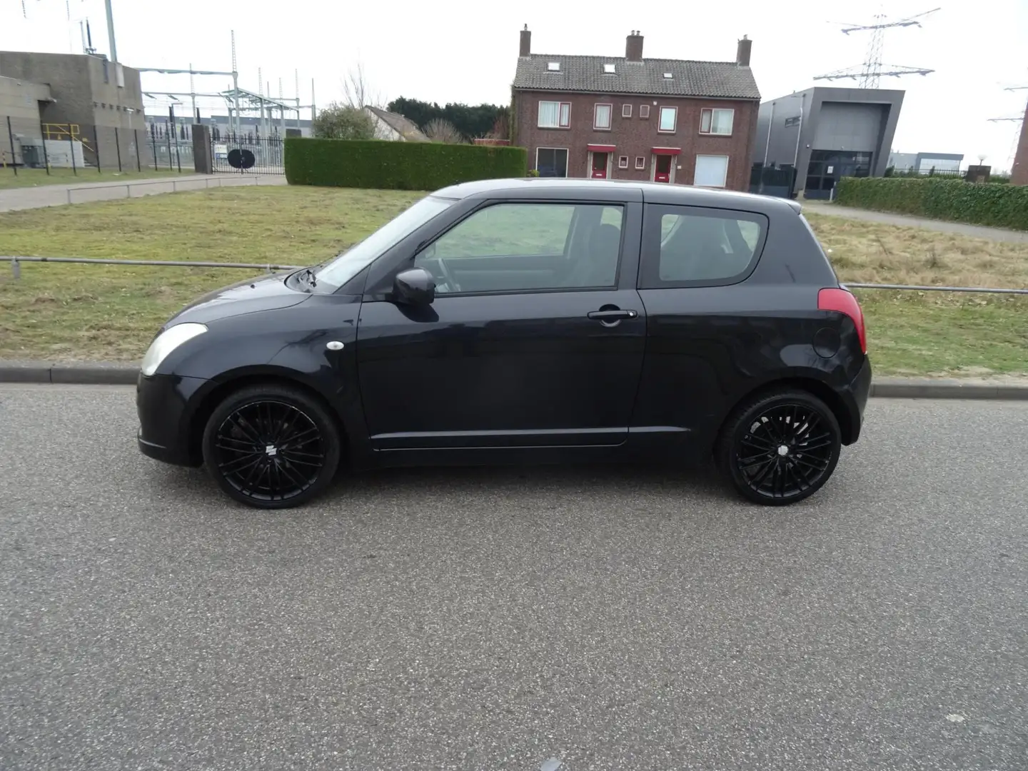 Suzuki Swift 1.3 GLS Zwart - 2