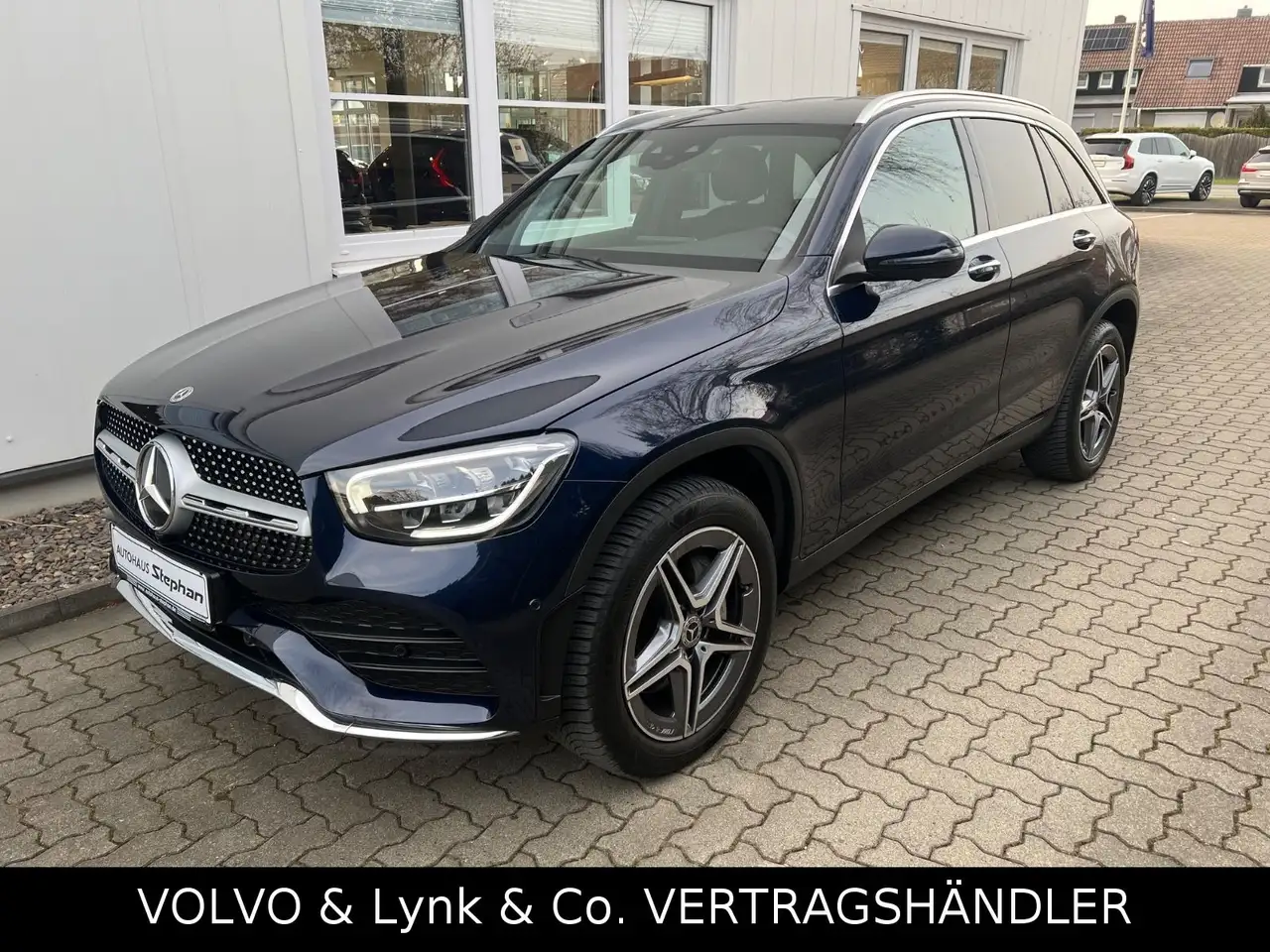 Mercedes-Benz GLC 300 e 4Matic AMG Line GARANTIE — миниатюра 1