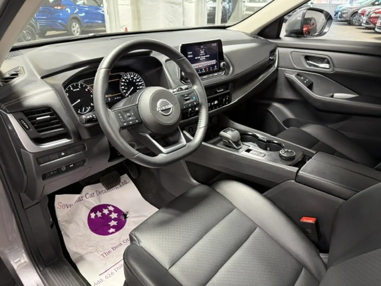 Nissan Rogue снимка Nissan Rogue