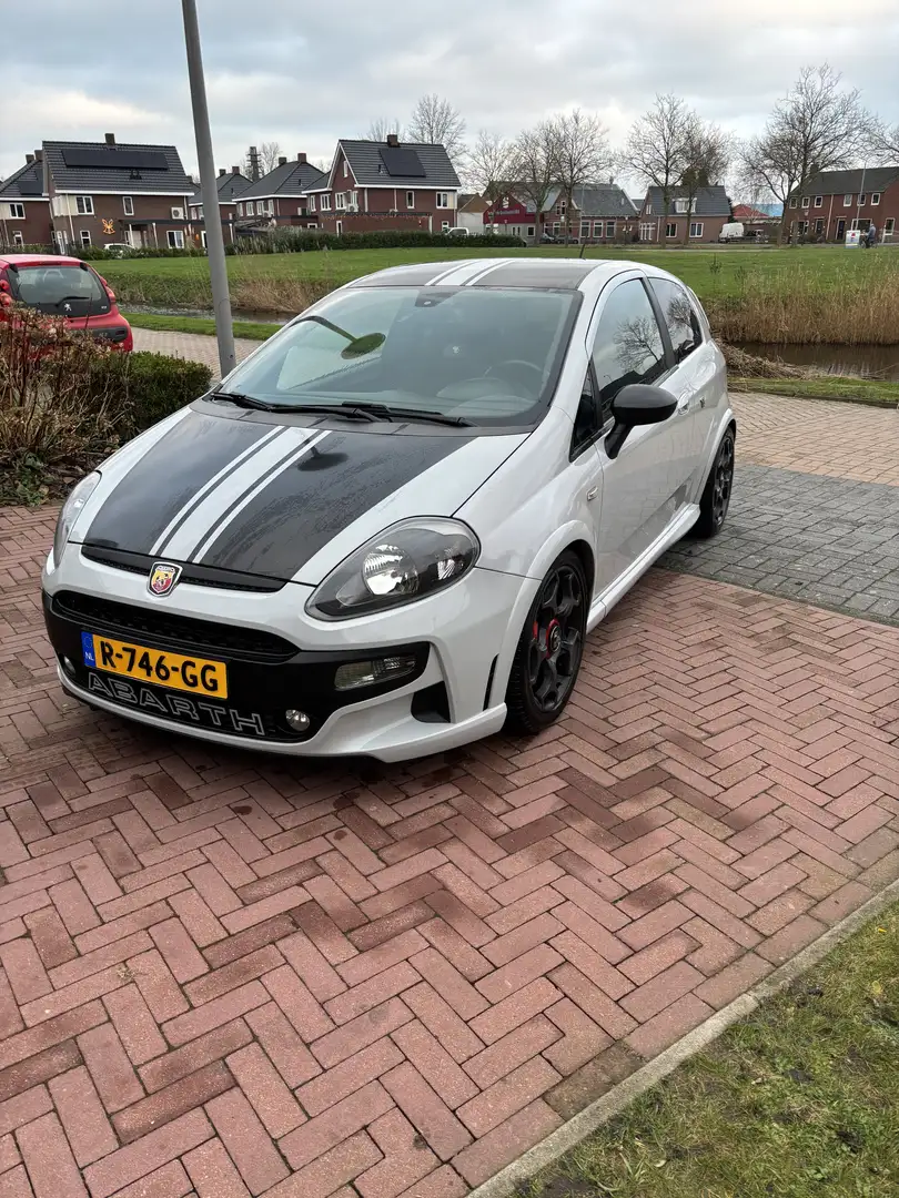 Fiat Punto 1.4 Supersp. Wit - 1