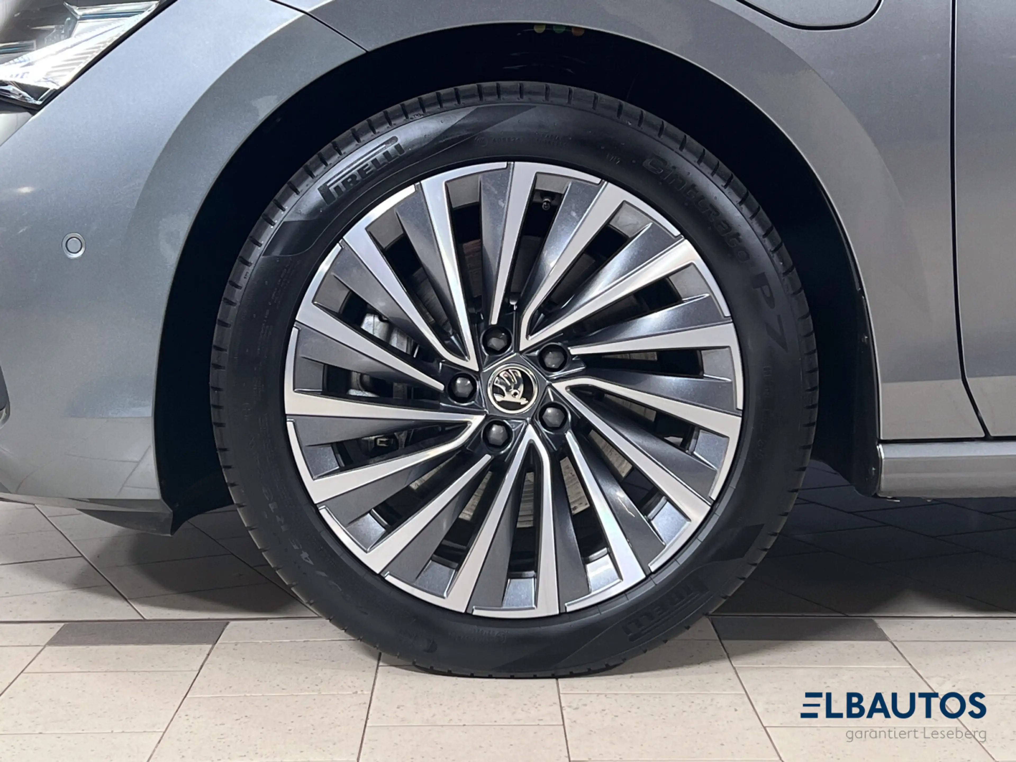 Skoda Superb Superb 1.5 TSI iV L&K Pano/360°/ACC/AHK/Matrix/ — photo 7
