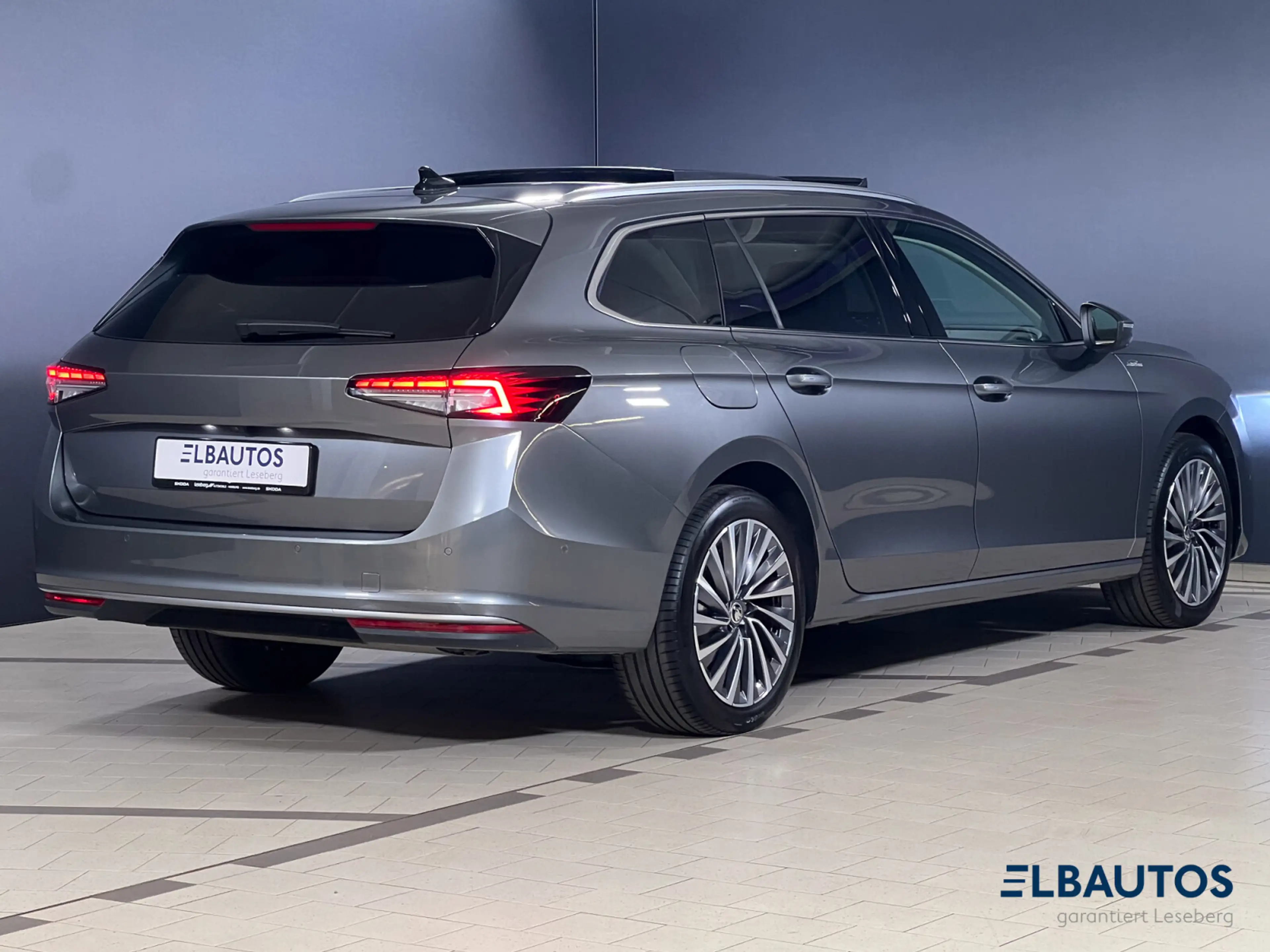 Skoda Superb Superb 1.5 TSI iV L&K Pano/360°/ACC/AHK/Matrix/ — photo 2