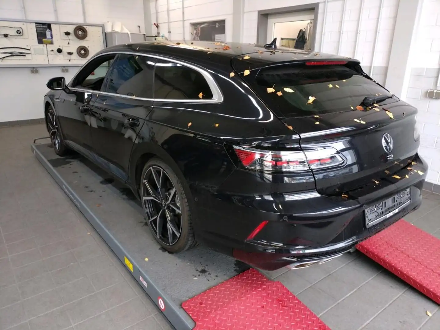 Volkswagen Arteon Shooting Brake 2.0 TSI DSG 4M R NAVI KAMERA IQ.LIG Schwarz - 2