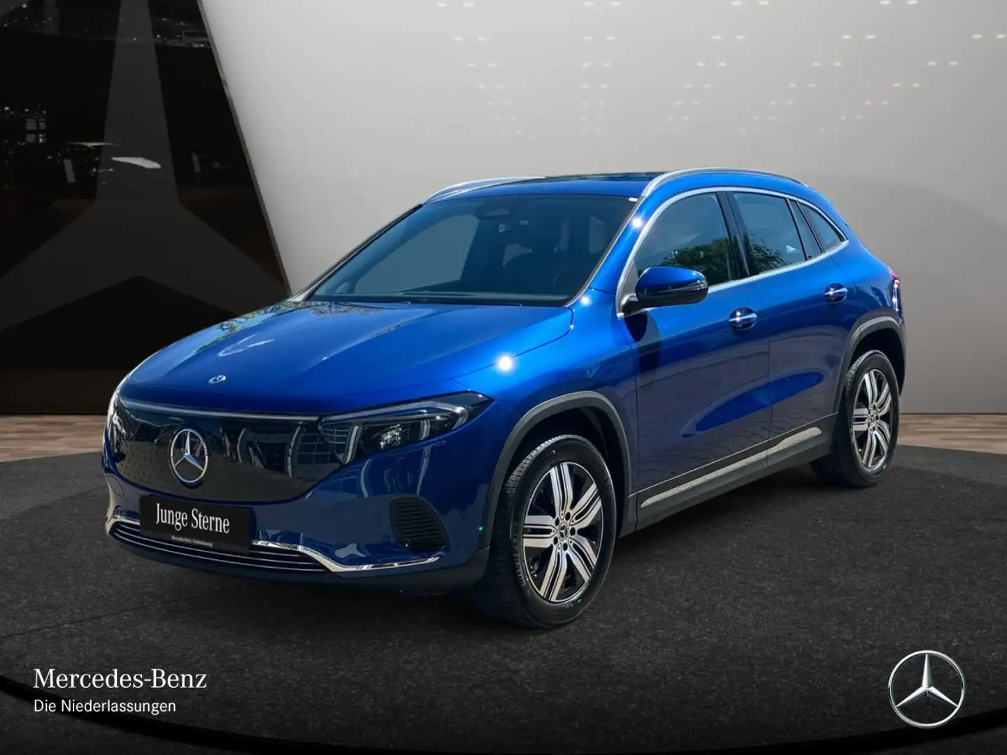 Mercedes-Benz EQA 300 4M PROG+PLUS-PAKET+KAMERA+KEYLESS+SPUR Blau - 2
