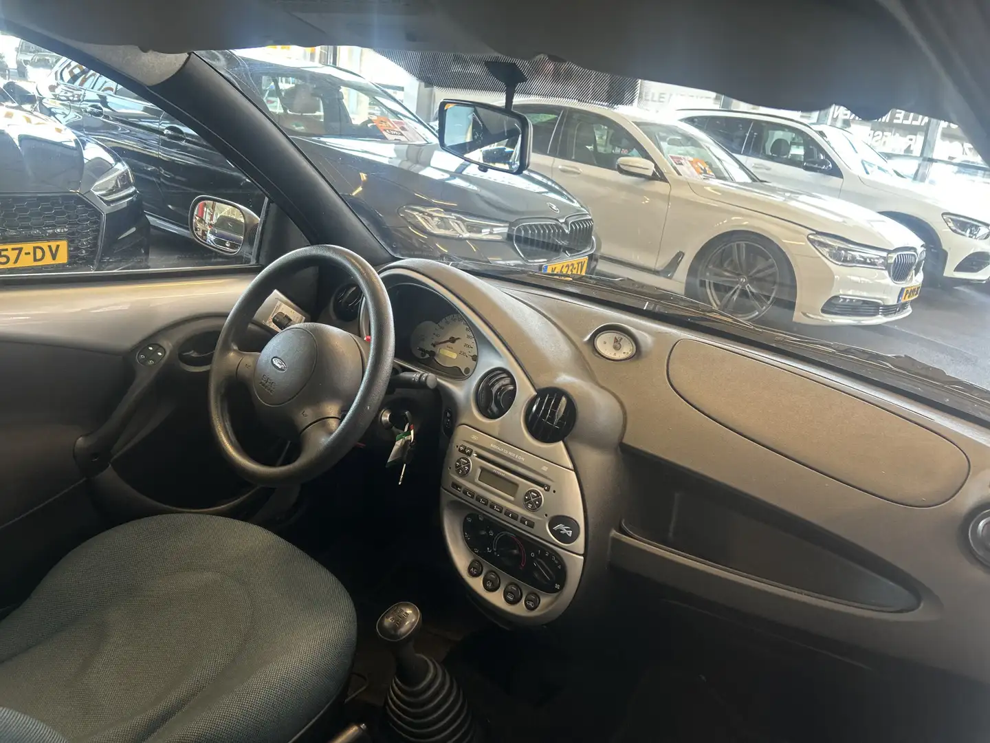 Ford Ka/Ka+ 1.3 Futura | Airco | Nederlands geleverd | Lage KM Grau - 2