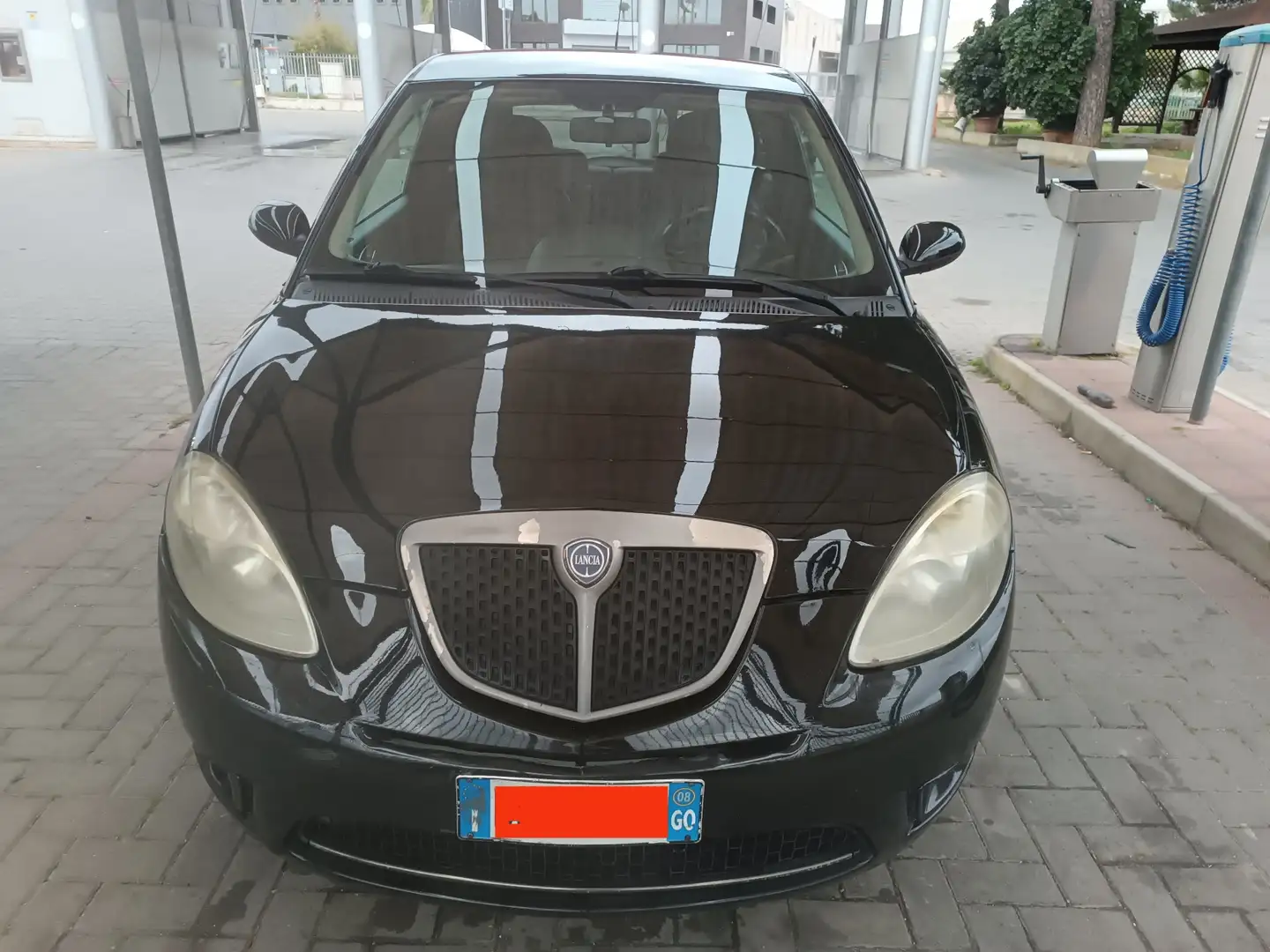 Lancia Ypsilon 1.3 mjt 16v Sport MomoDesign 105cv - 1