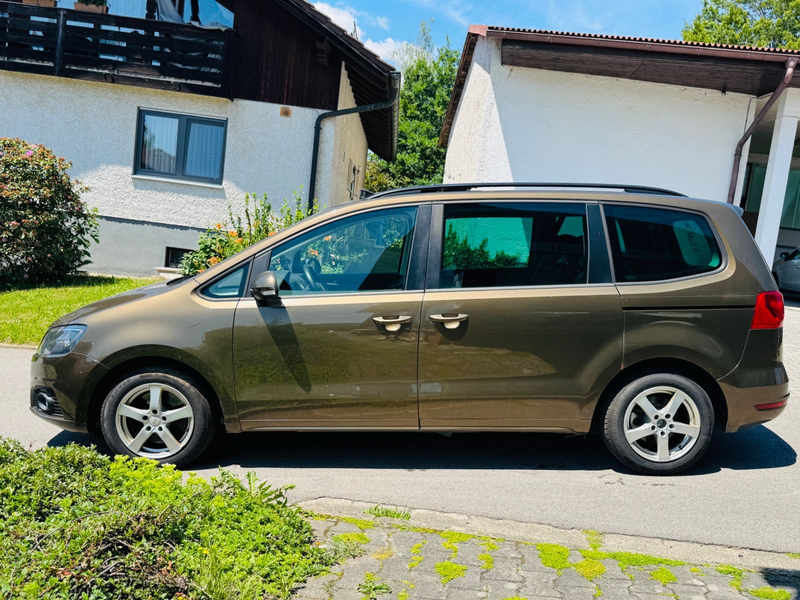 SEAT Alhambra Style Navi Pano — photo 4