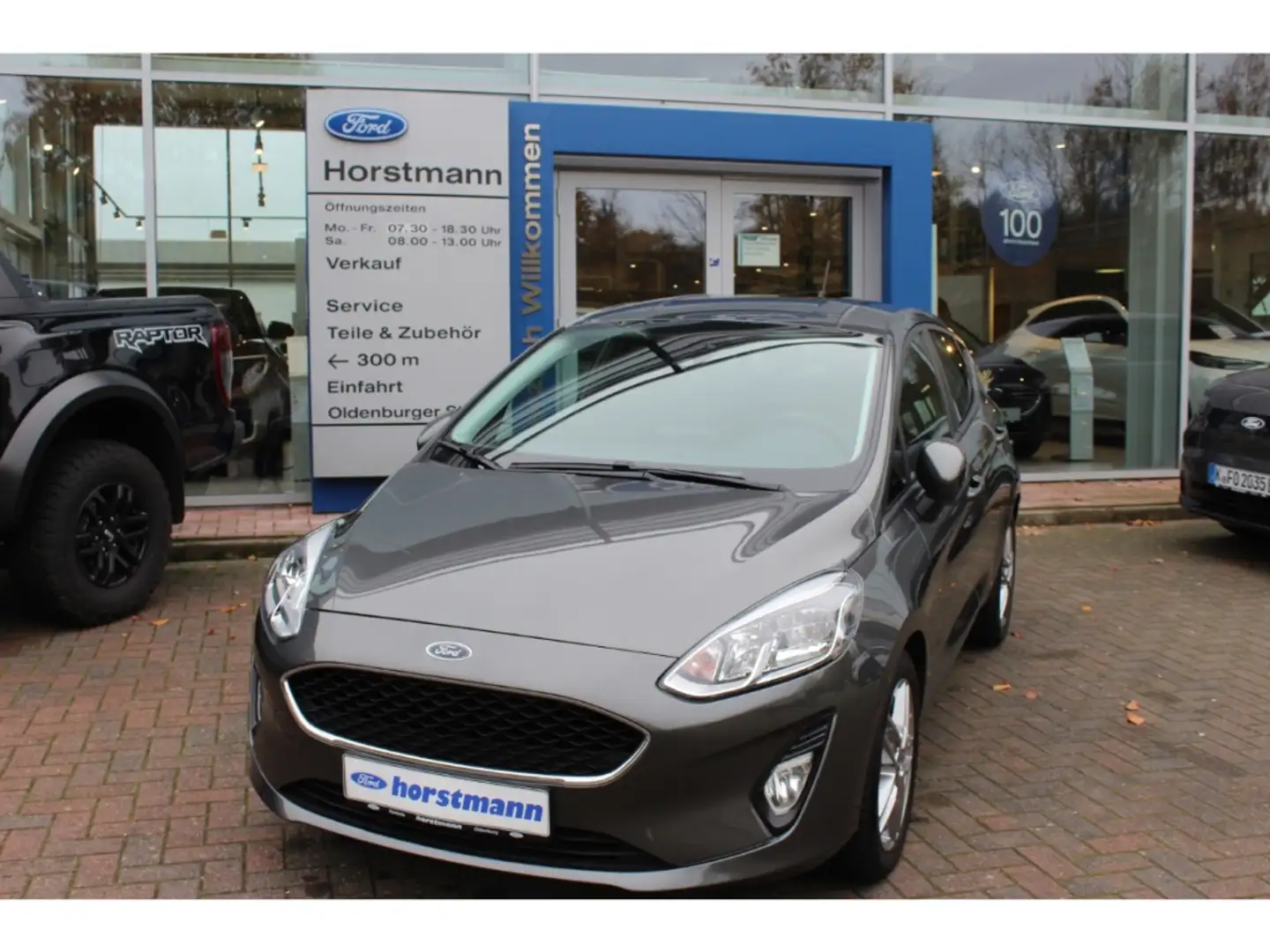 Ford Fiesta COOL & CONNECT 5-TÜRIG, NAVI, LM, BEH. WSS & SITZE Grau - 1
