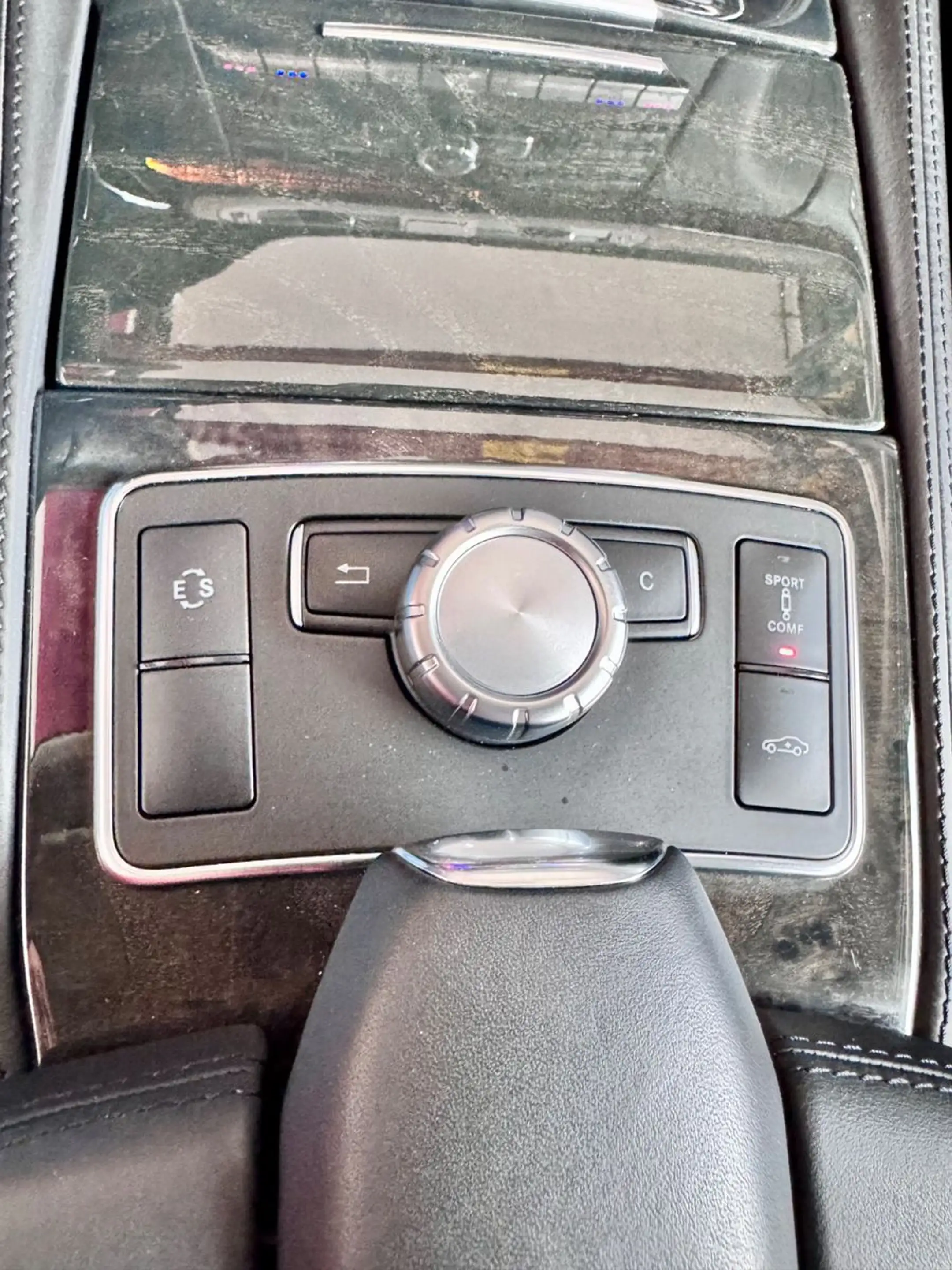 Mercedes-Benz CLS 500 AMG Paket 4Matic Distronic Arimatic ILS — photo 15
