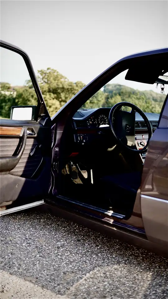 Mercedes-Benz E 200 W124, foto 10