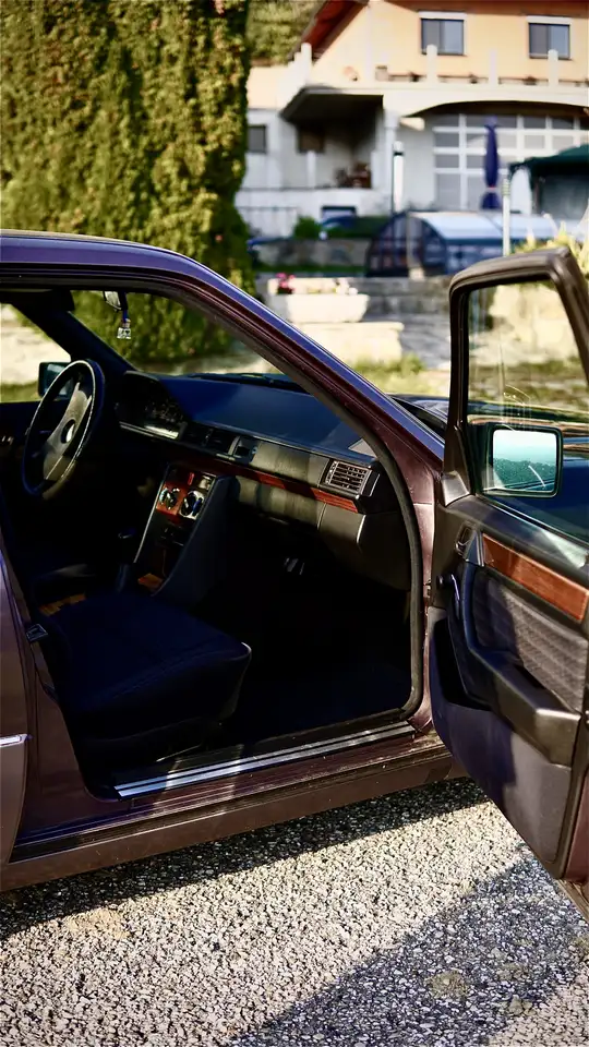 Mercedes-Benz E 200 W124, foto 6