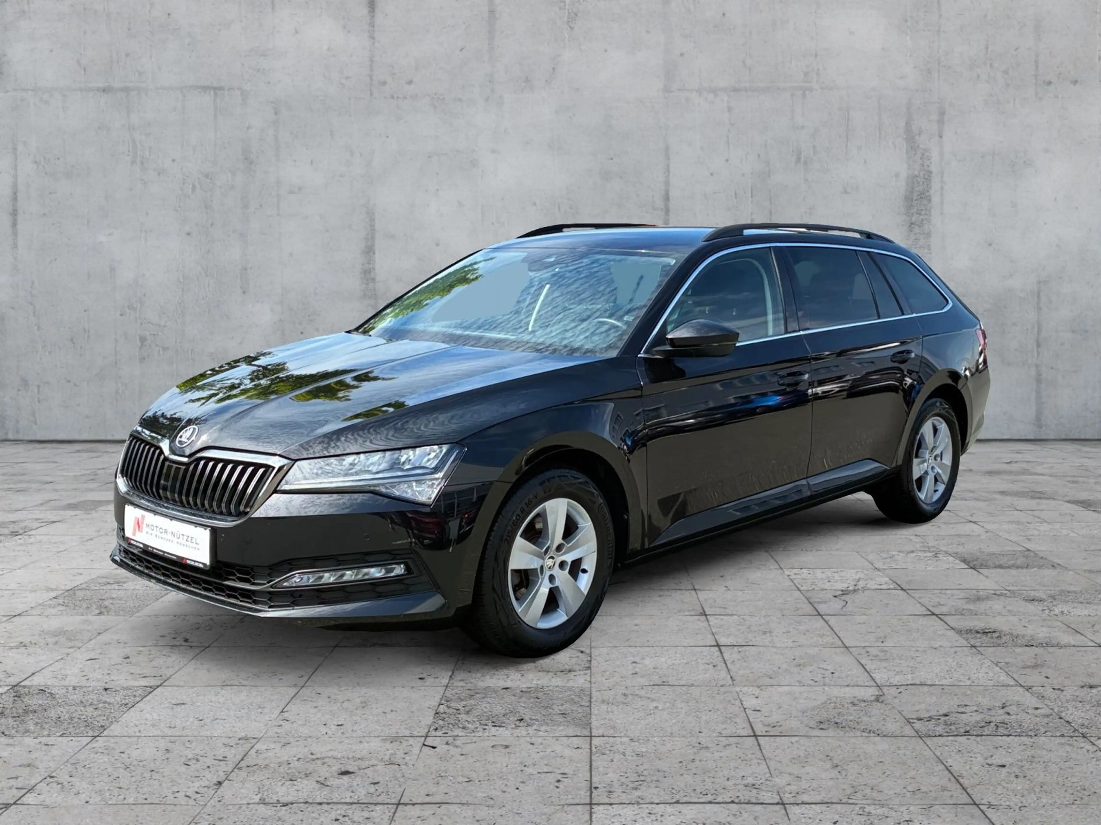 Skoda Superb Combi 1.5 TSI DSG AMBITION LED+NAVI+SHZ — photo 2