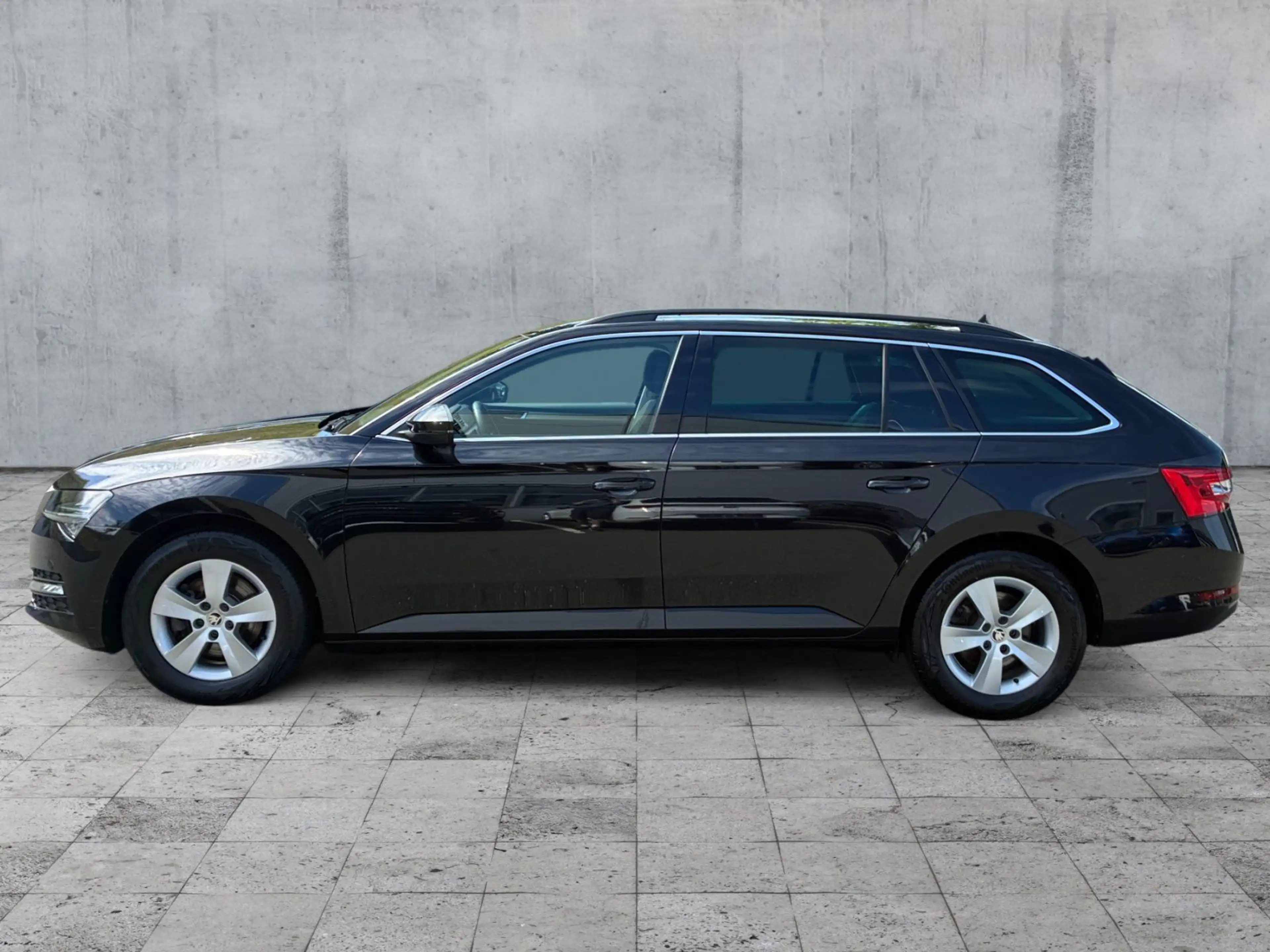 Skoda Superb Combi 1.5 TSI DSG AMBITION LED+NAVI+SHZ — photo 4