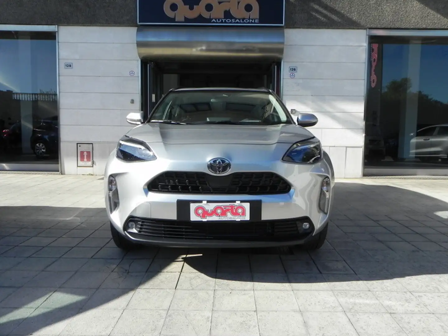 Toyota Yaris Cross Yaris Cross 1.5 Hybrid 5p. E-CVT Active *PACK BUSI Grigio - 2