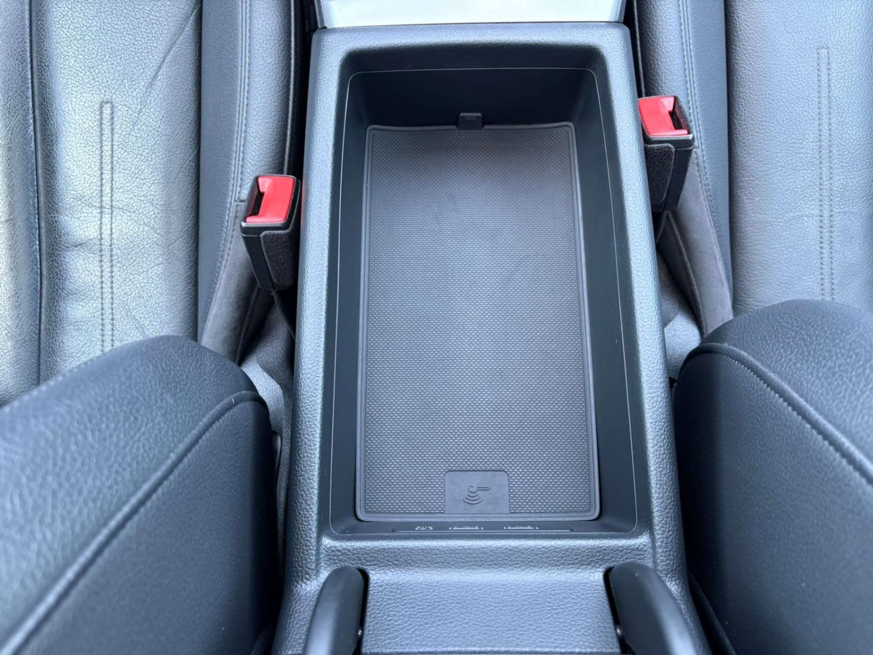 2017 Audi A4 4dr Sdn Auto Komfort quattro, 6 Months Warranty In thumb 31