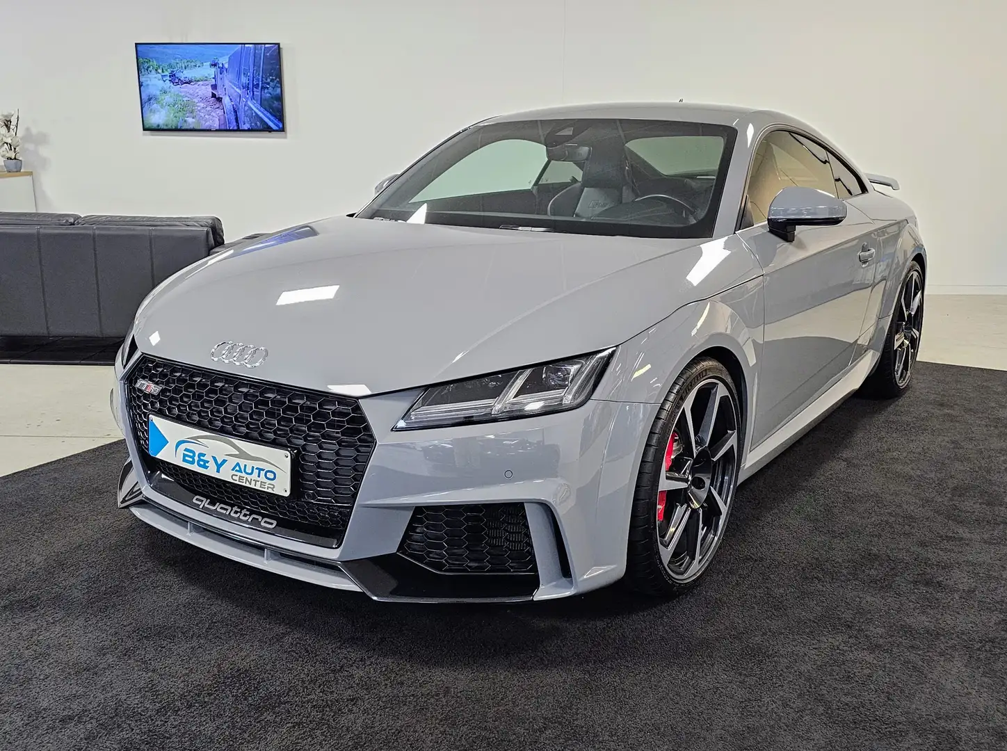 Audi TT RS 2.5 TFSI Quattro S tronic - 400pk ** 73.430 km ** Gri - 1