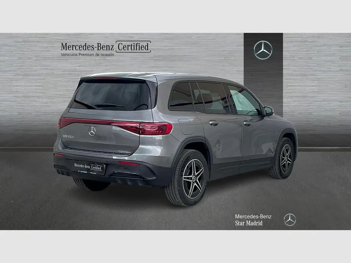 Mercedes-Benz EQB 250 250+ Grau - 2