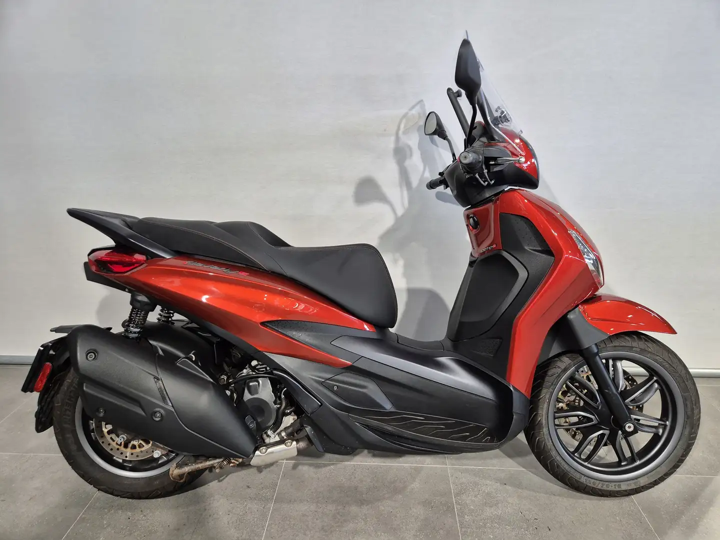 Piaggio Beverly 400 S Oranje - 1