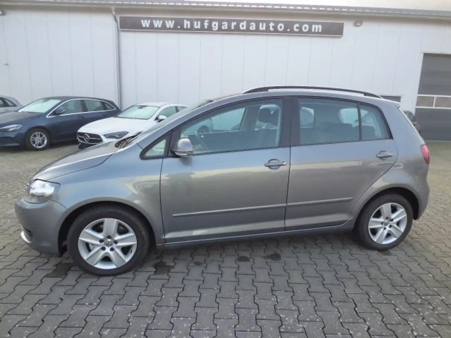 Volkswagen Golf Plus 2.0 TDi DPF Comfortline PTC Tempomat Grau - 2