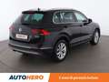 Volkswagen Tiguan 2.0 TDI Executive DSG  4Motion Noir - thumbnail 6