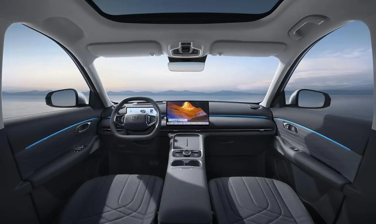Geely Starray EM-i 2026