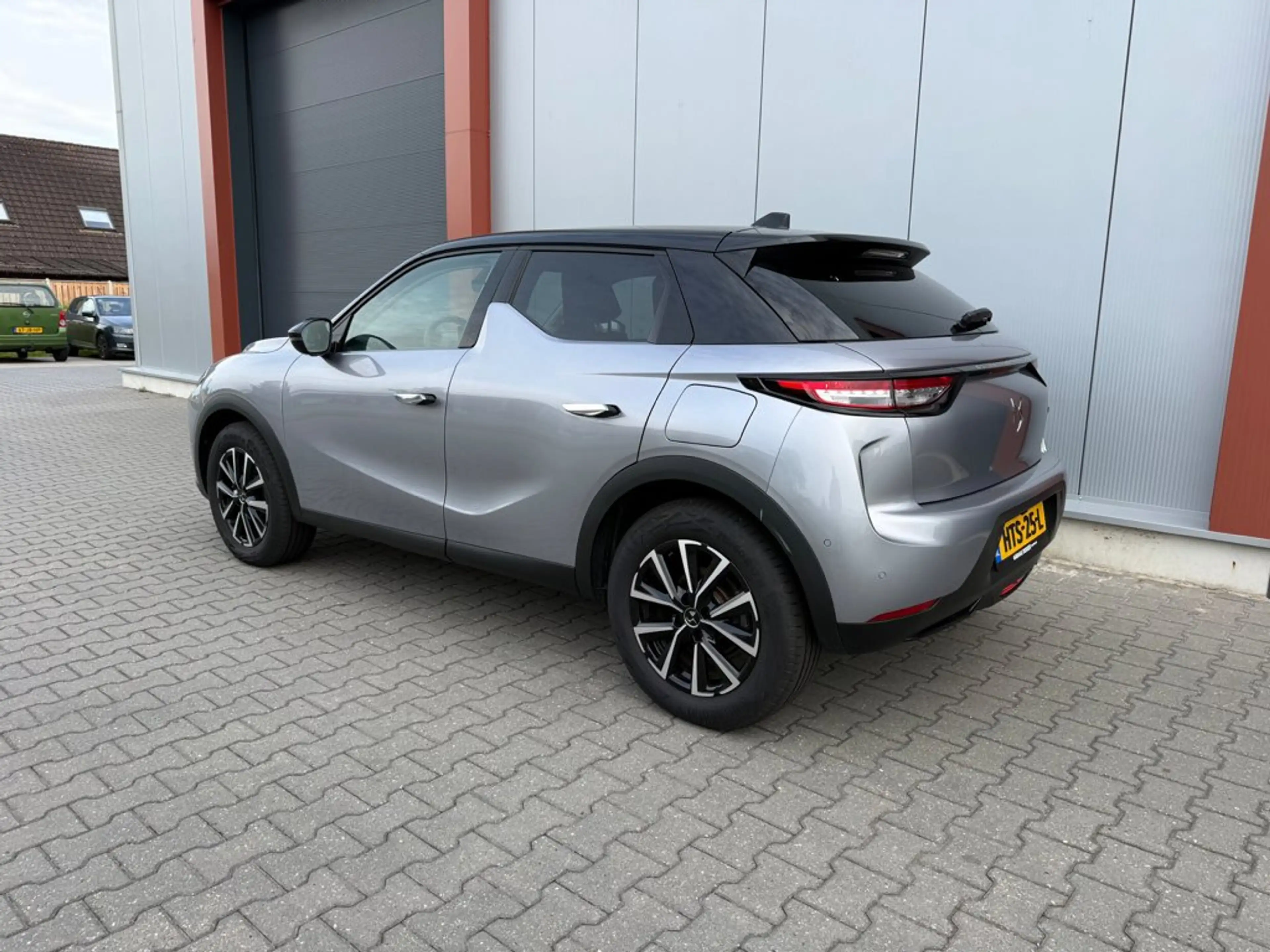 DS Automobiles DS 3 E-Tense Edition France 54 kWh — photo 7