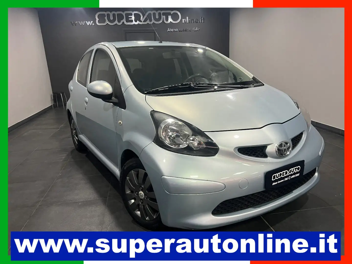 Toyota Aygo 1.0 12V VVT-i 5 porte OCCASIONE Grau - 1