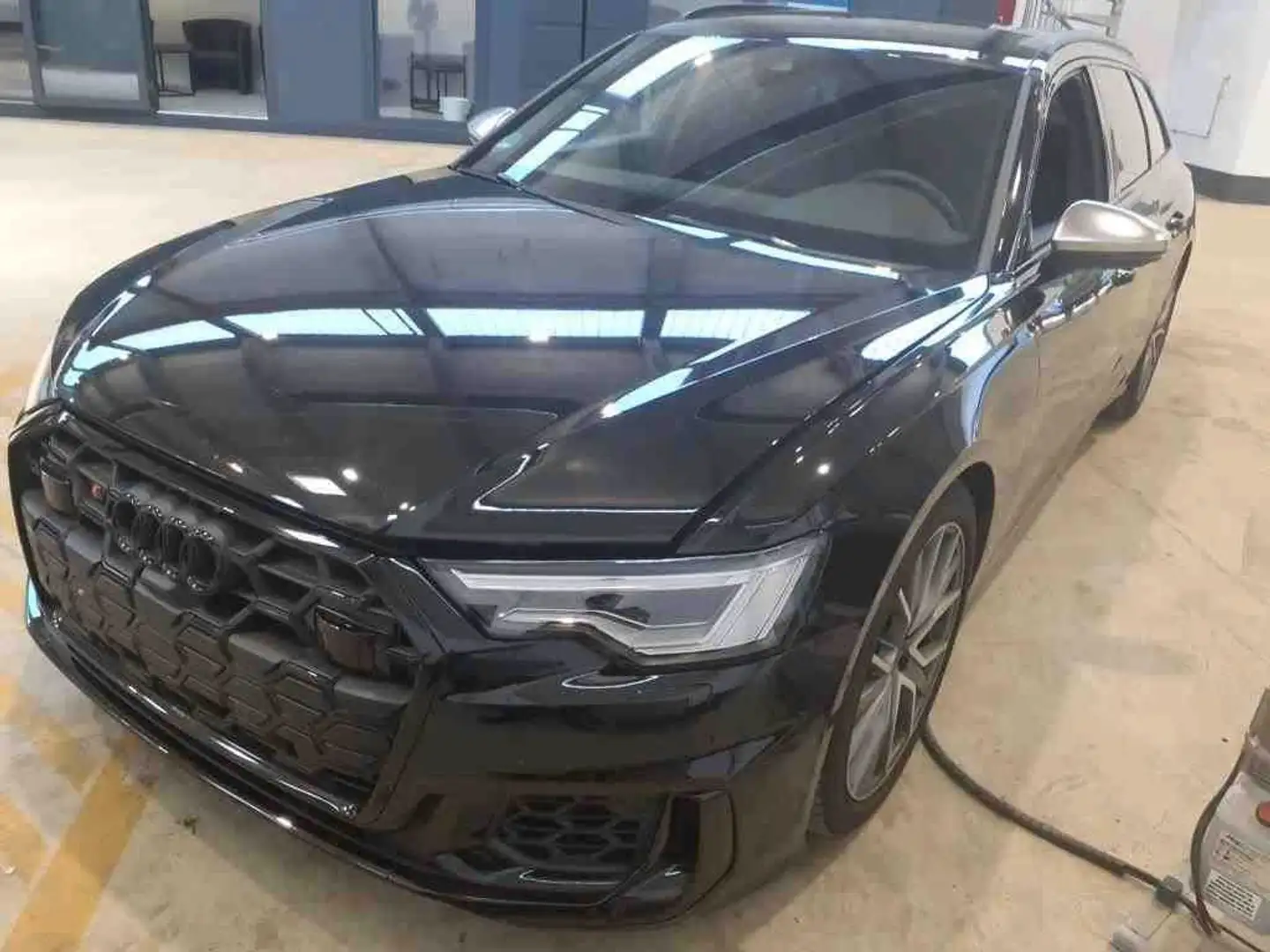 Audi S6 Avant 3.0 TDI quattro°360°MATRIX°B&O° Schwarz - 1