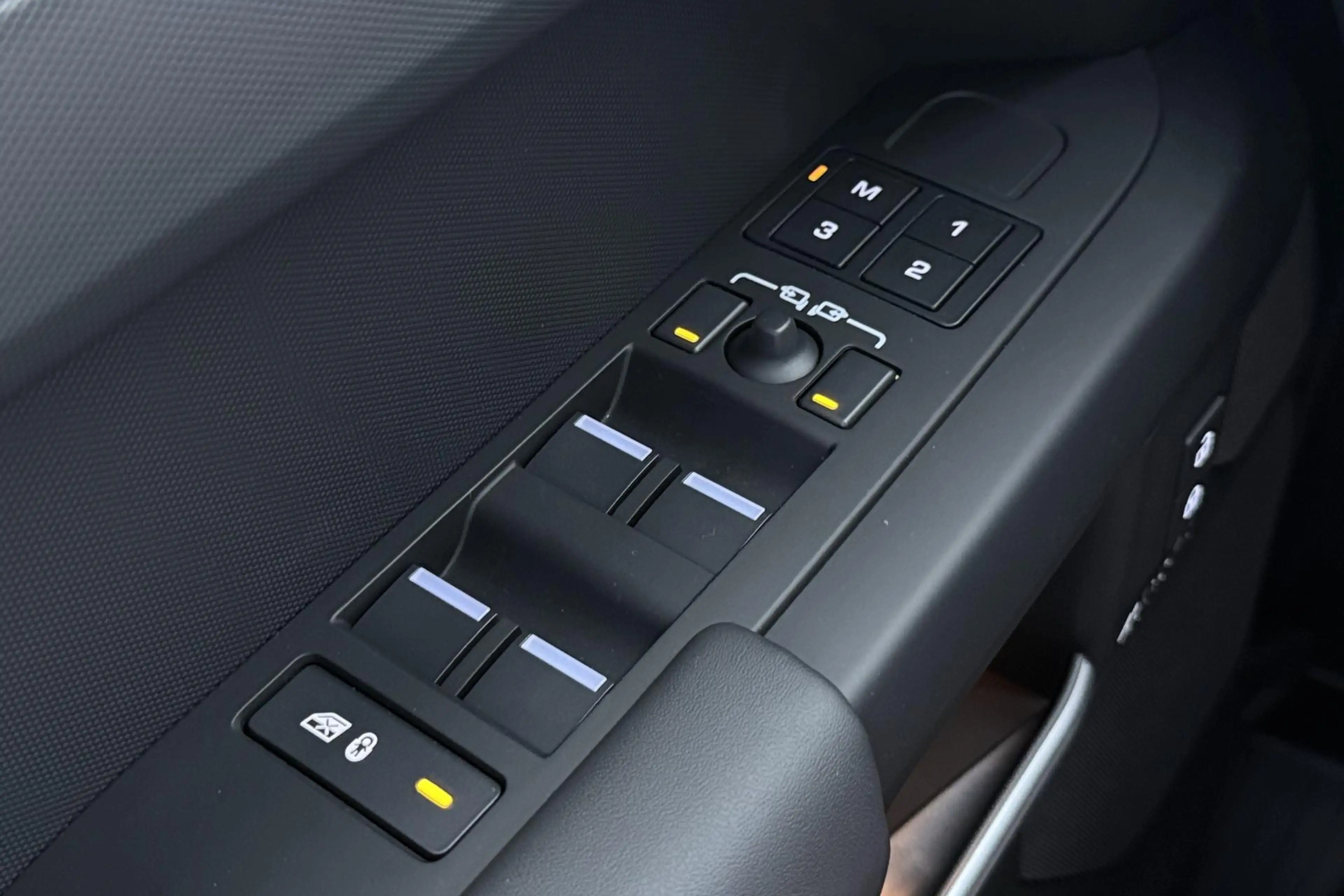 Land Rover Defender 110 P300e X-Dynamic HSE | SATIN | Luchtvering | Pa — photo 42