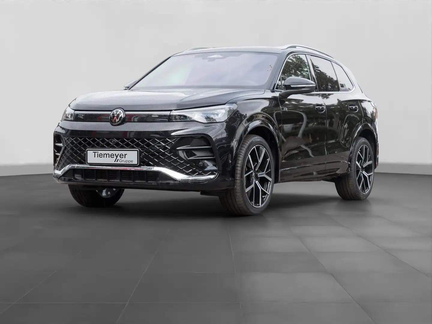 Volkswagen Tiguan 1.5 eTSI DSG R-LINE AREA VIEW PANO STHZ H Schwarz - 2