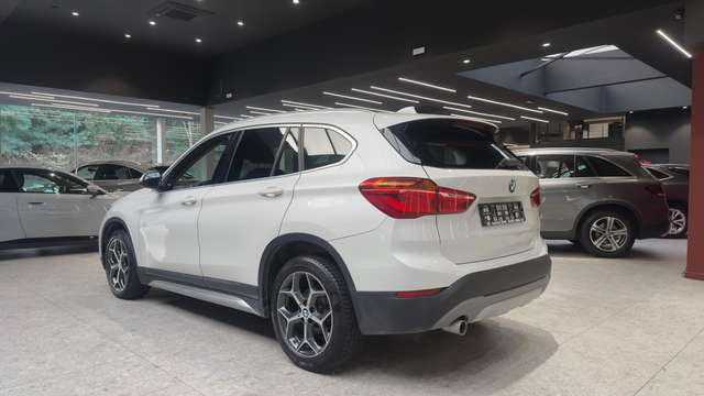 BMW X1 — photo 8