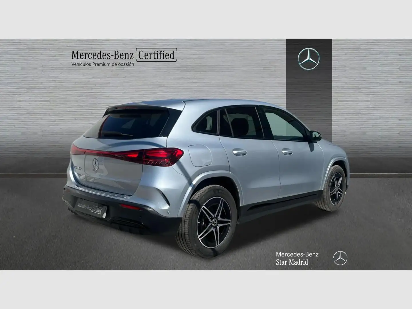 Mercedes-Benz EQA 250 + Plateado - 2