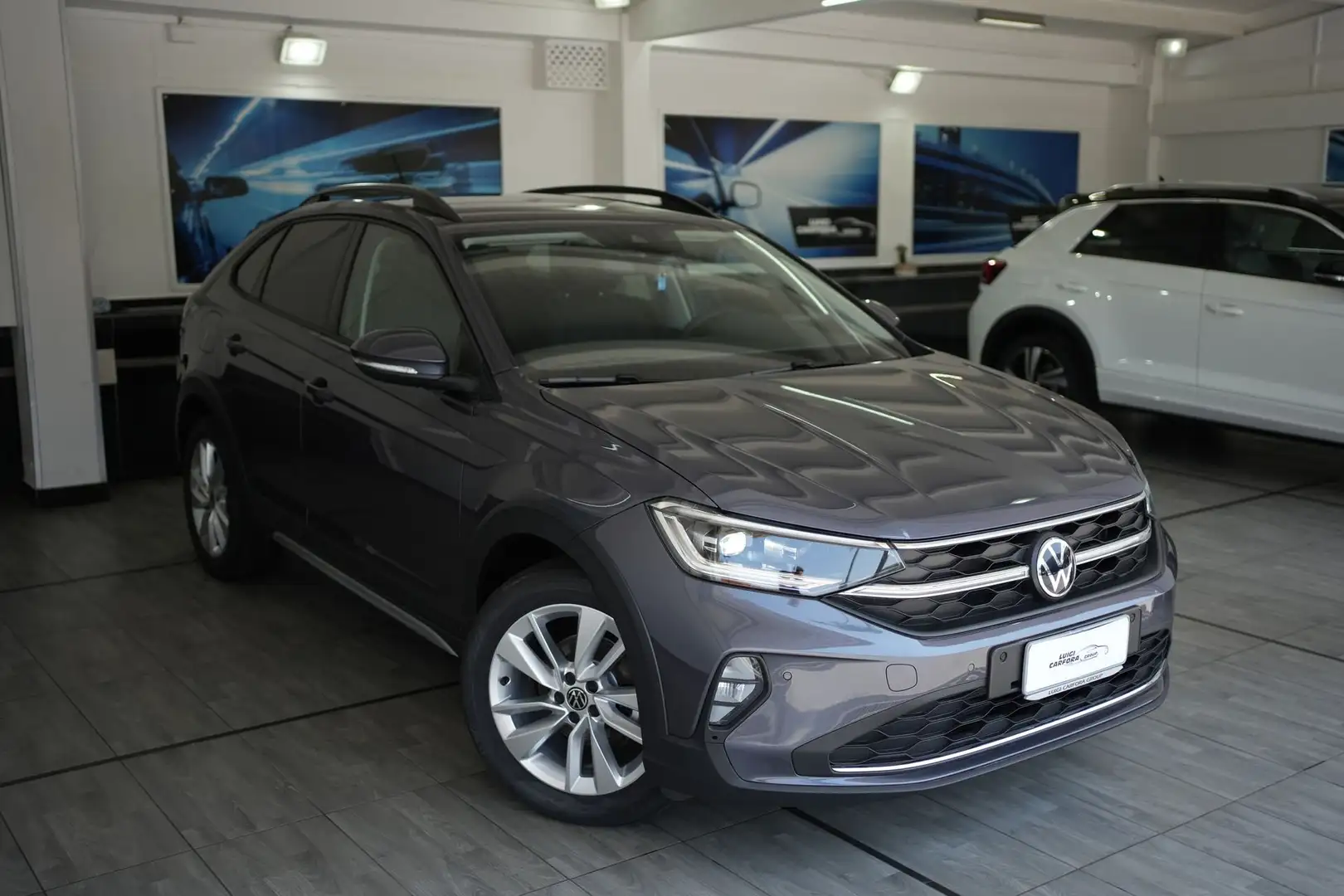 Volkswagen Taigo 1.0 TSI 115 CV Edition Plus Grigio - 2