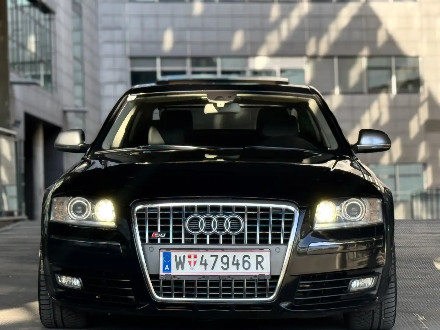 Audi S8 5,2 FSI V10 quattro * Facelift * Randvoll - 2