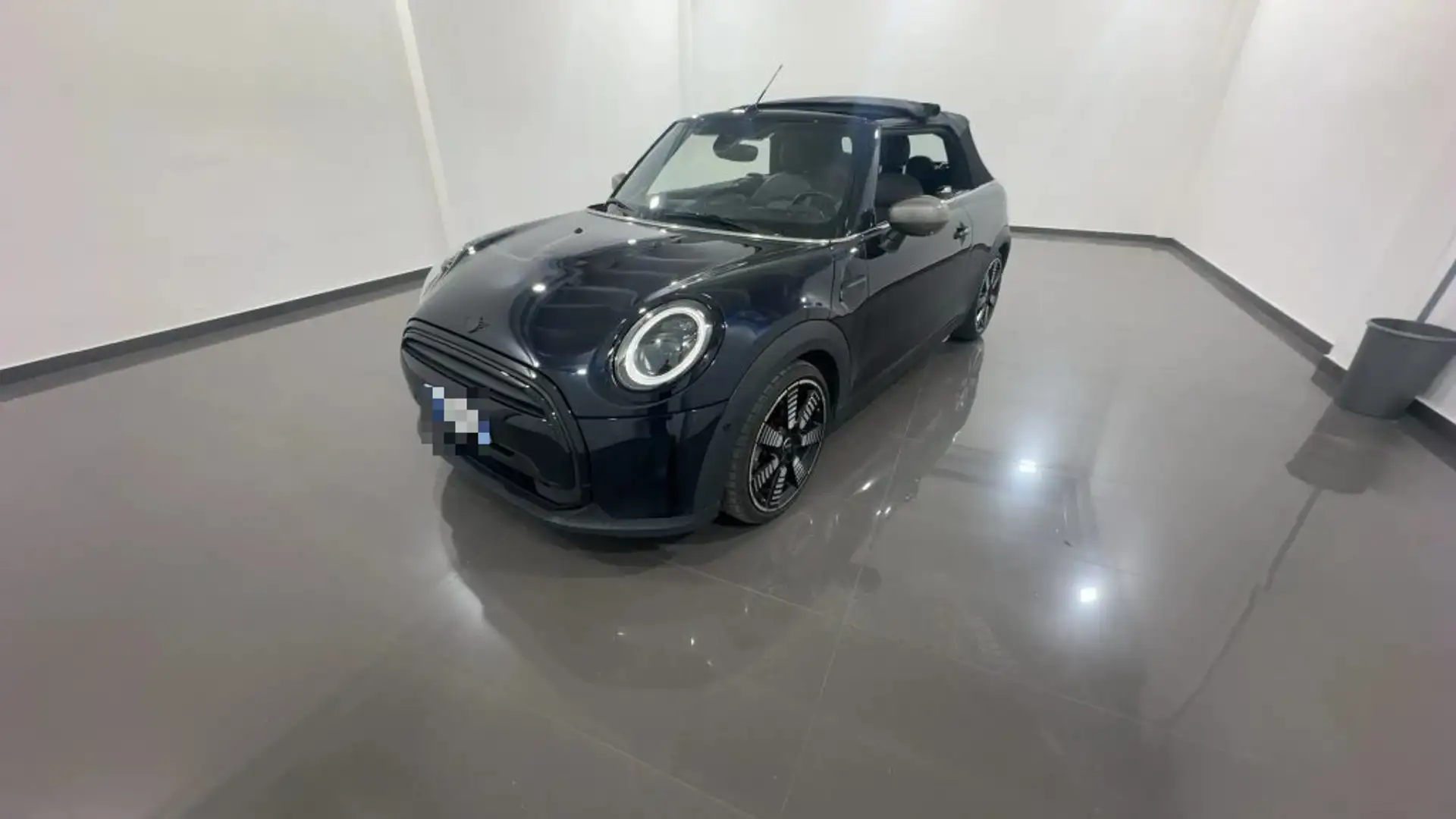 MINI Cooper Cabrio Mini 1.5 auto Yours #VARI COLORI Černá - 1