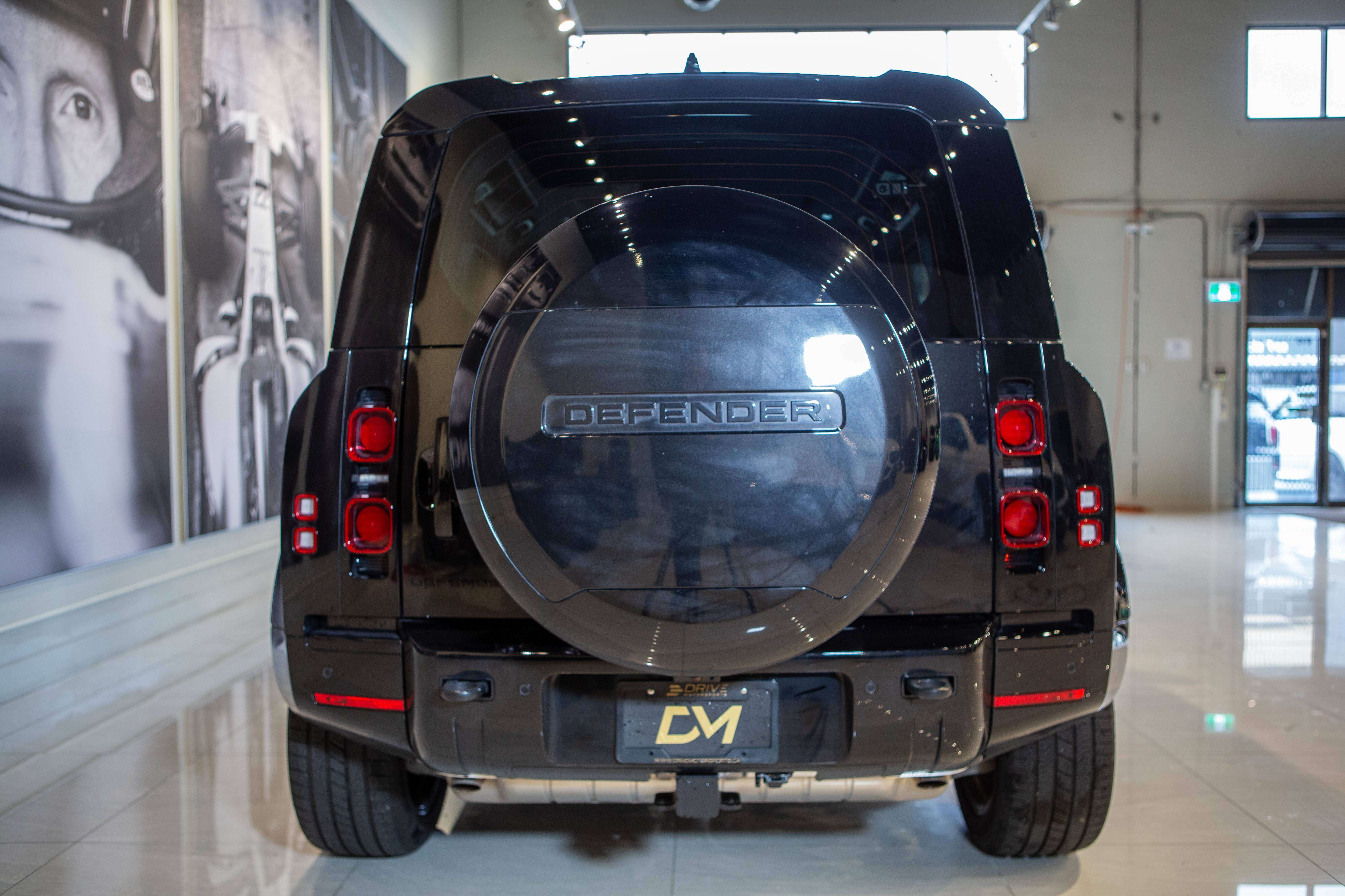 2025 Land Rover Defender