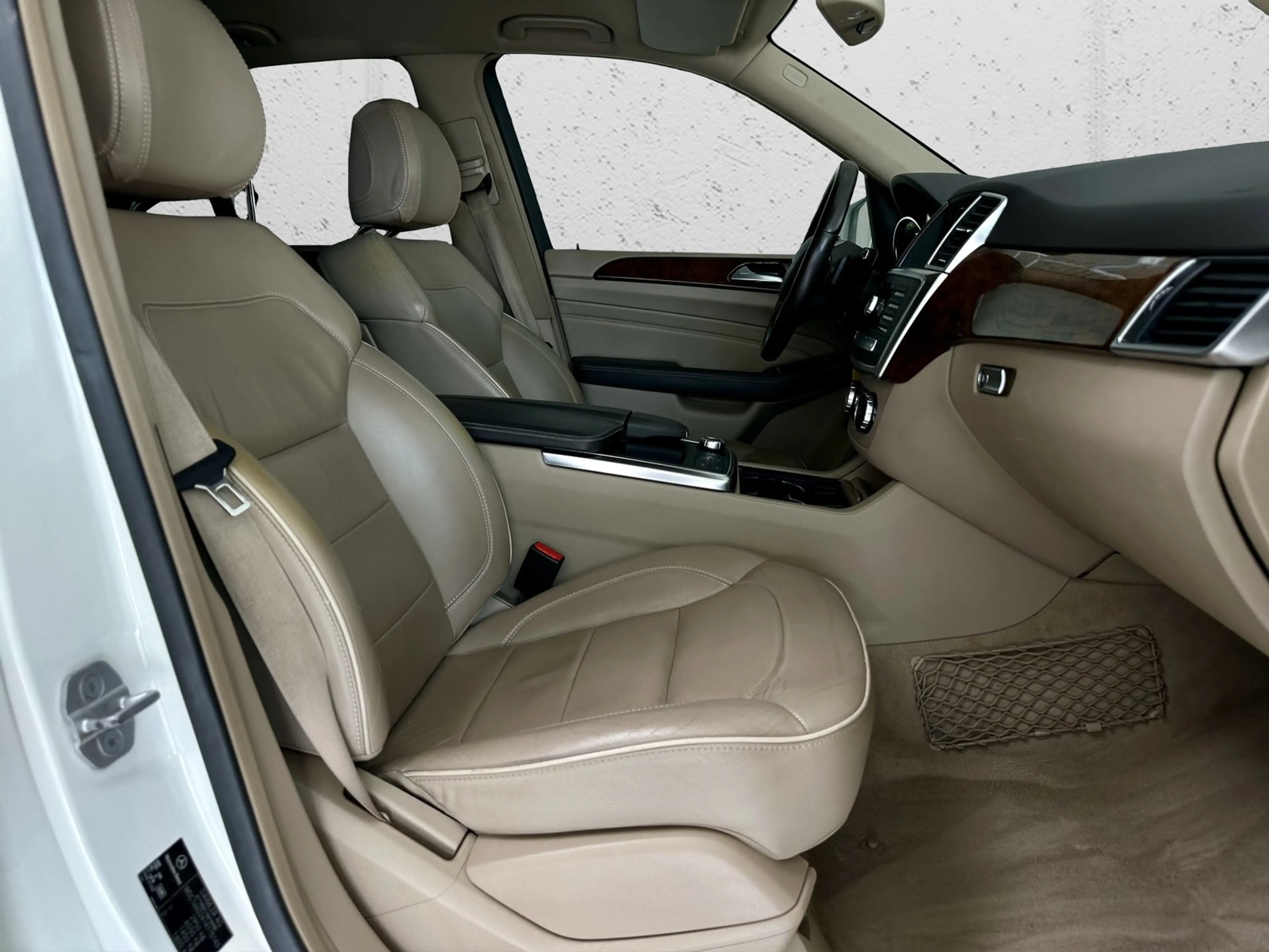 Mercedes-Benz ML 350 CDI BlueTec AMG Line. Gepflegt . Scheckheft. — photo 13