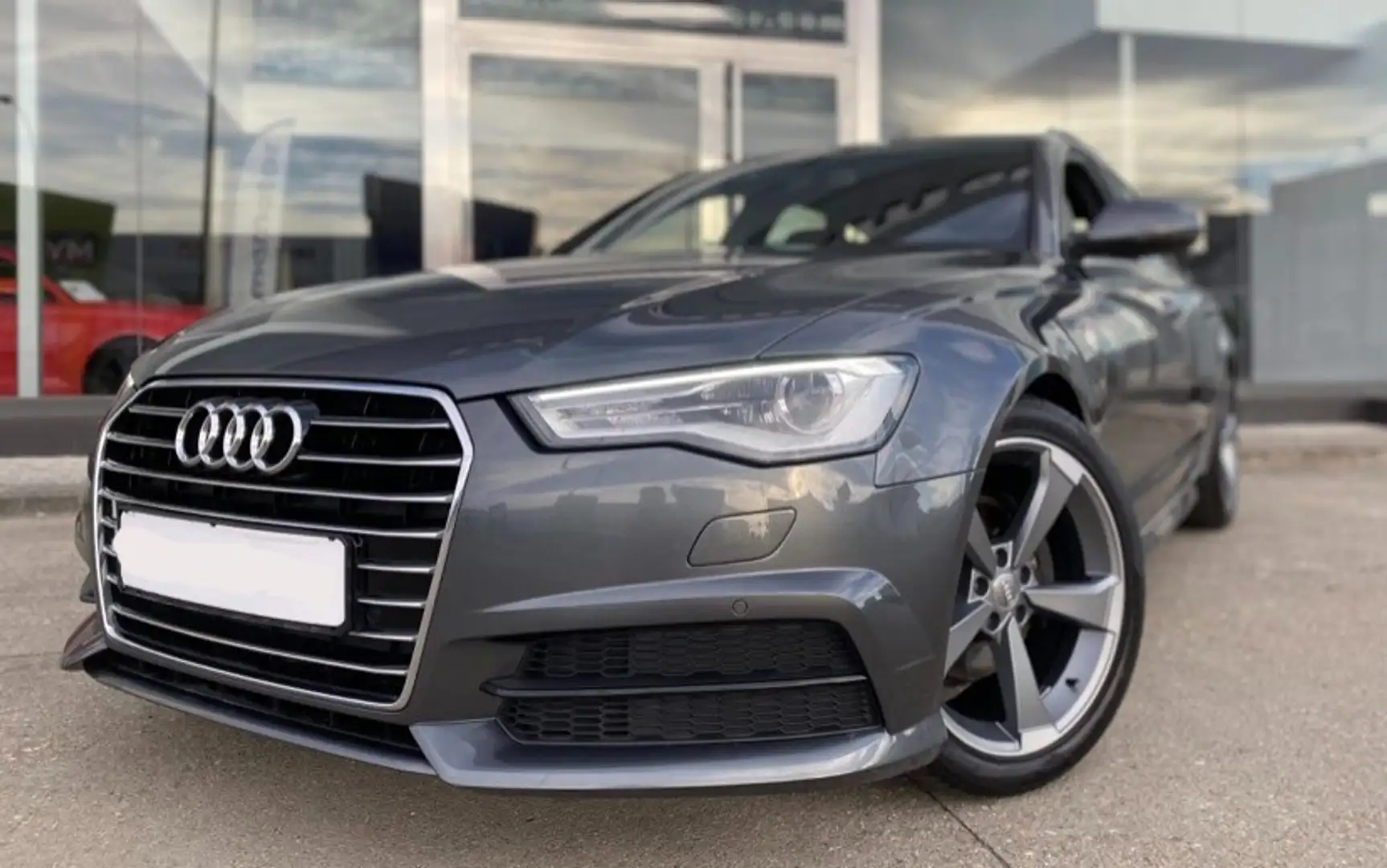 Audi A6 Avant 2.0TDI Black line edition S-T 140kW - 1
