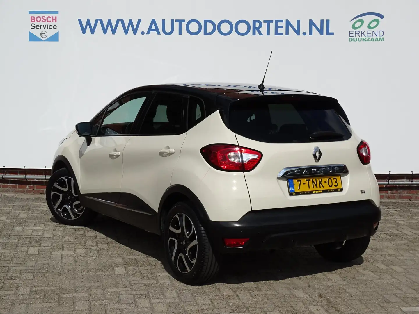 Renault Captur 1.2 TCe Dynamique|Aut|Keyless|Nav Wit - 2